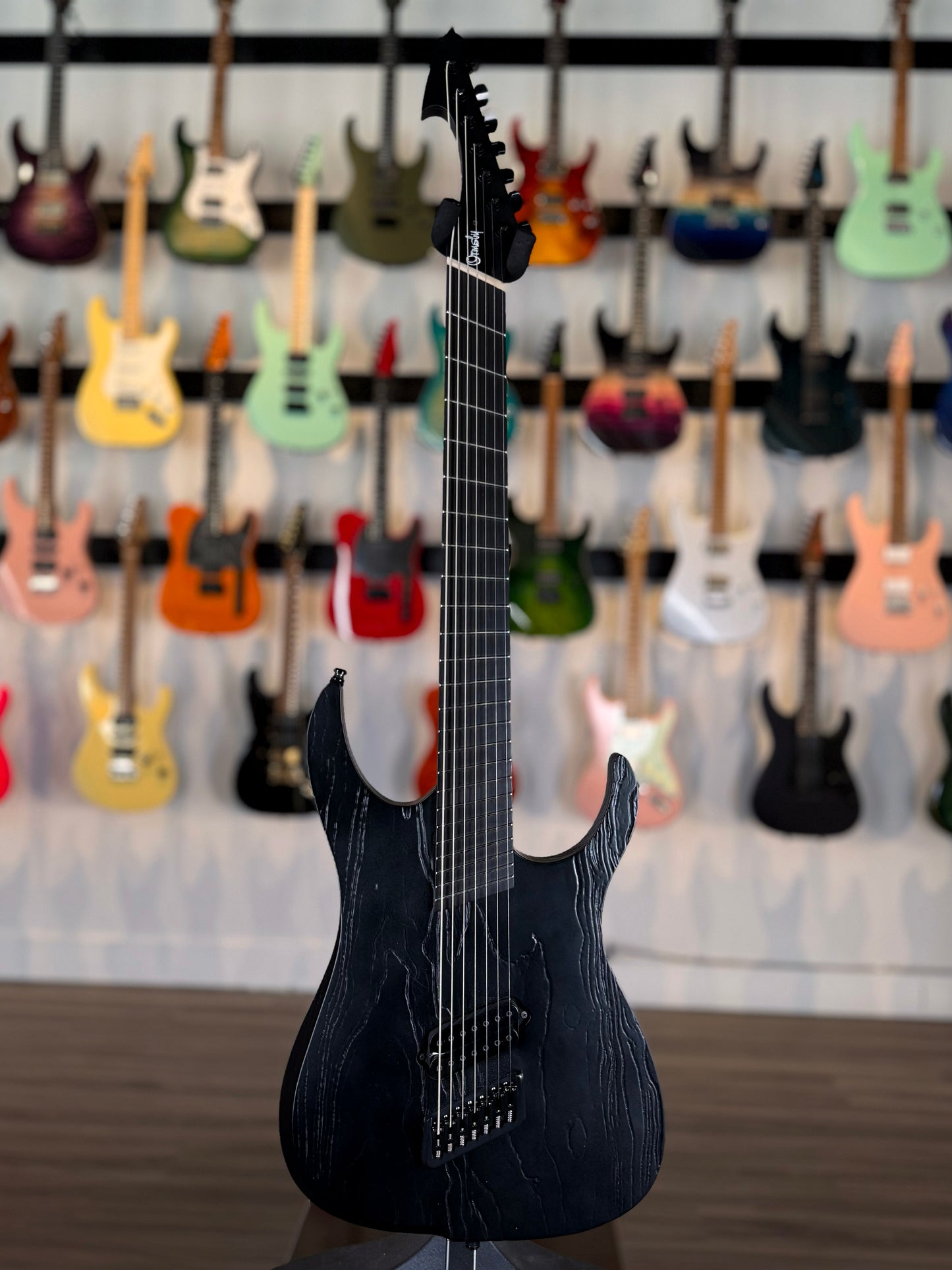 Ormsby Hypemachine Factory Custom #046 | Black