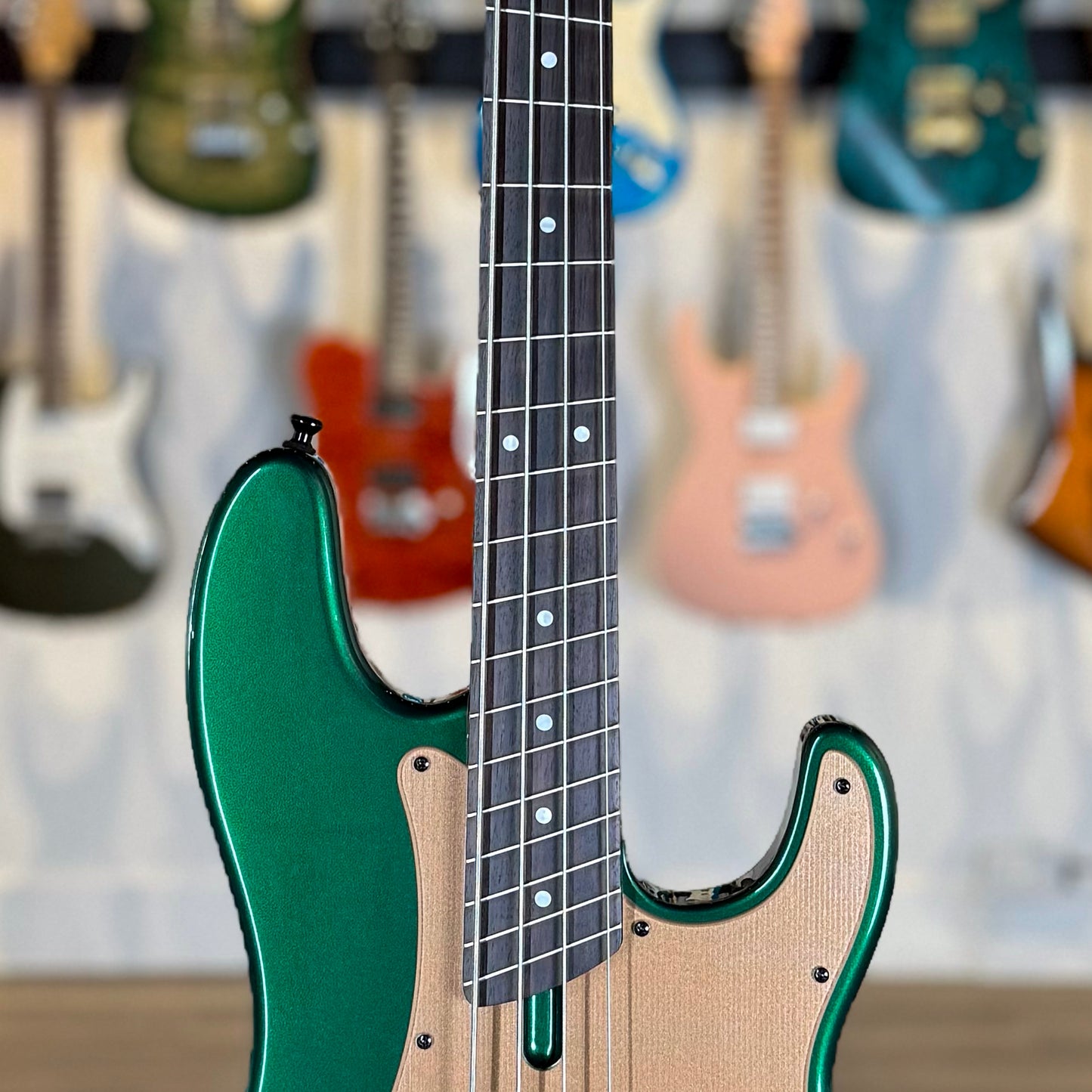 Dingwall Guitars SP1 4 String | Gloss Dark Candy Green