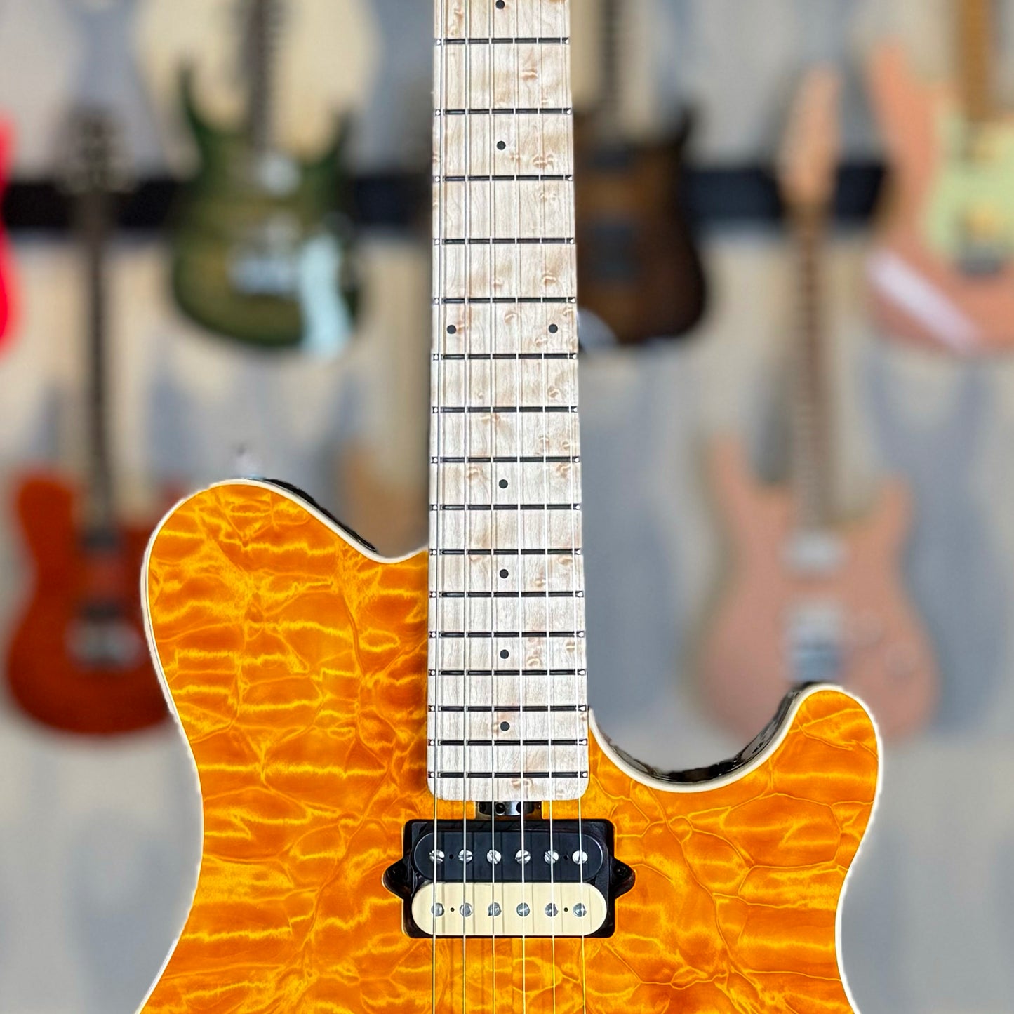 Ernie Ball Music Man 30th Anniversary Axis Limited Edition | Translucent Gold Quilt (1 of 120)