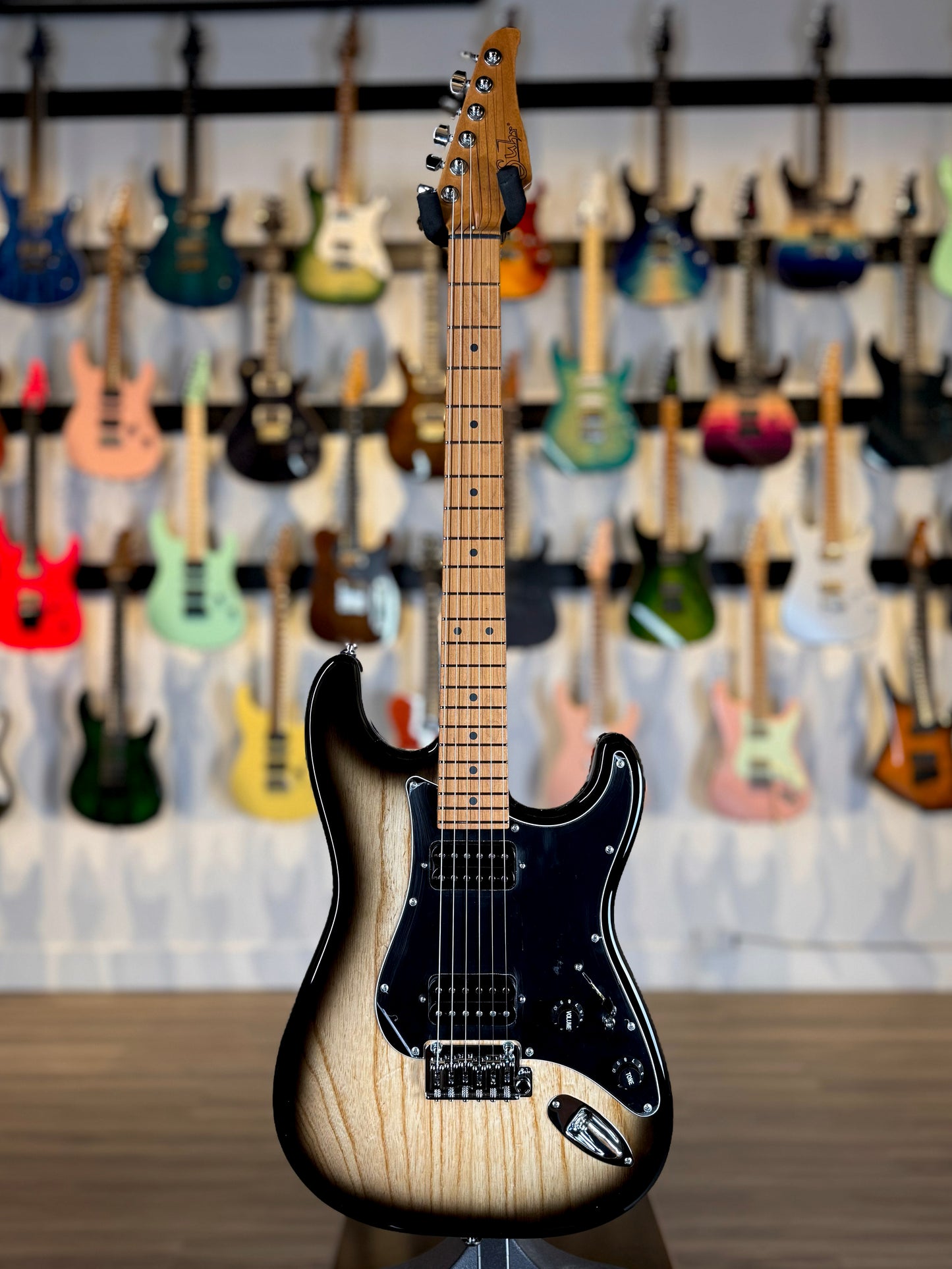 Suhr Classic S Custom | Black Burst