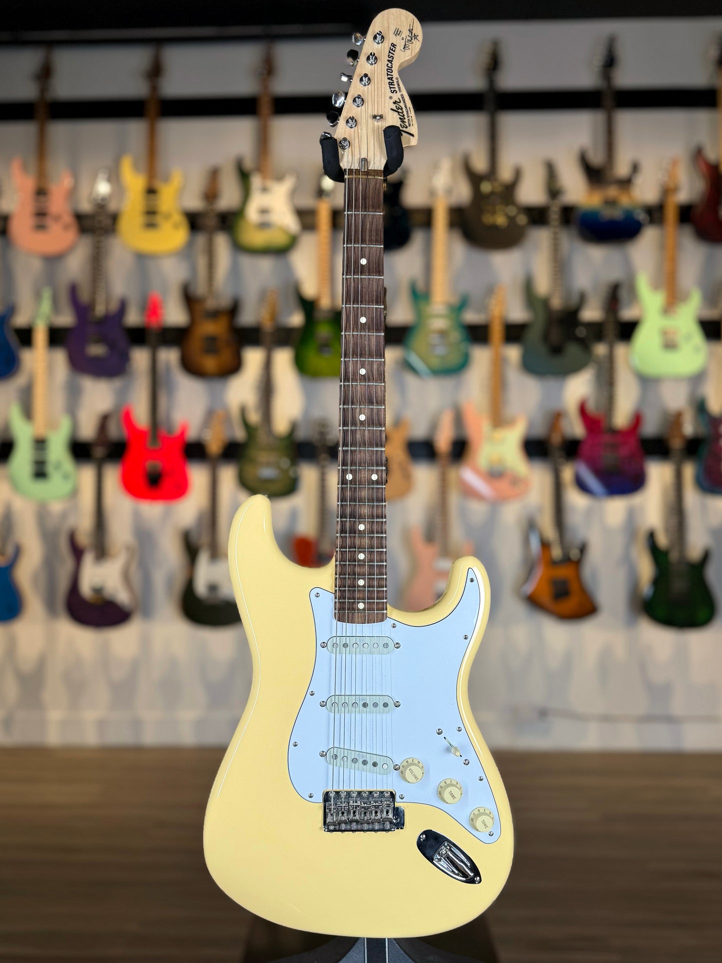 Fender Yngwie Malmsteen Signature Stratocaster | Vintage White