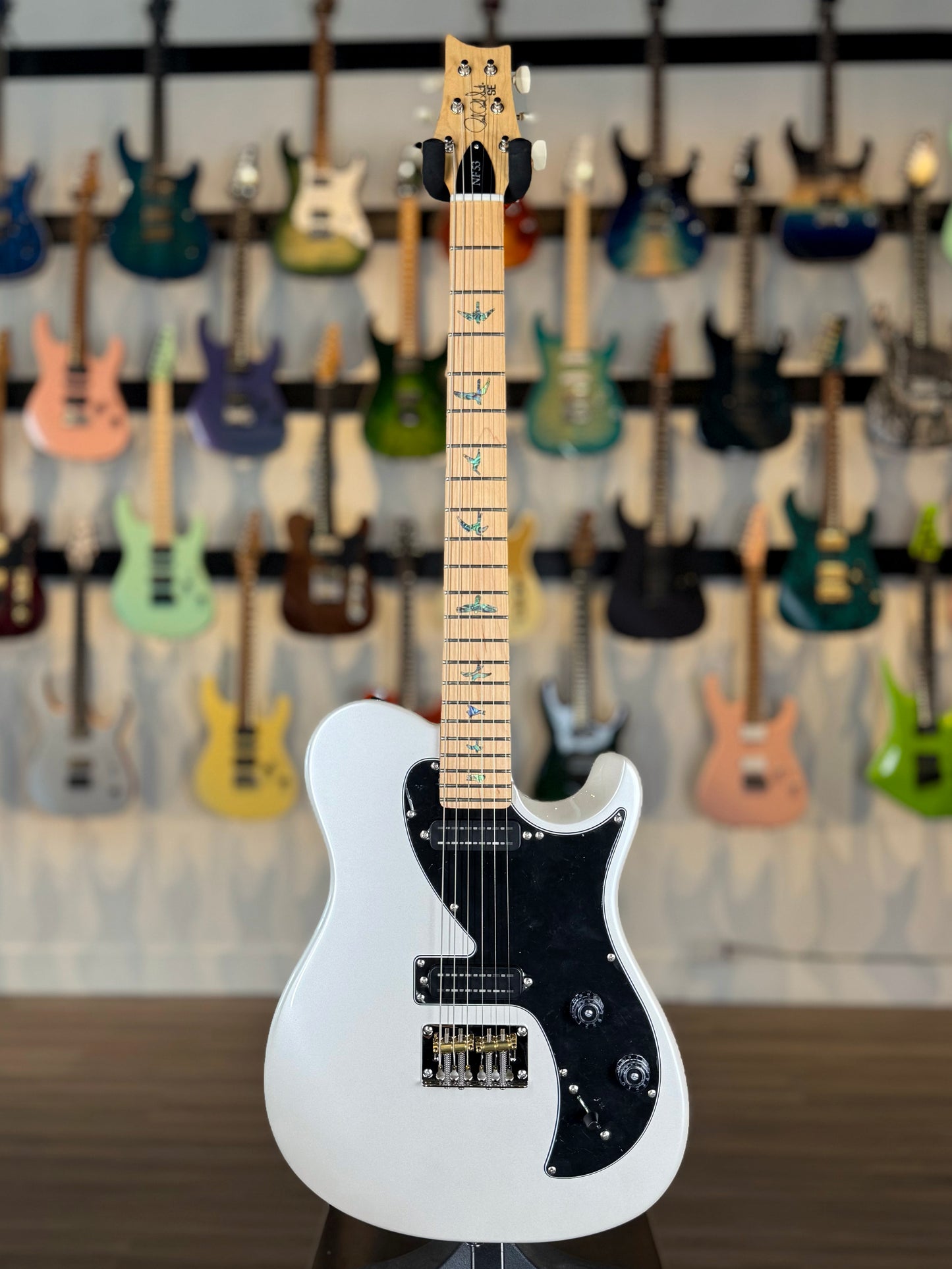 PRS SE NF 53 | Pearl White