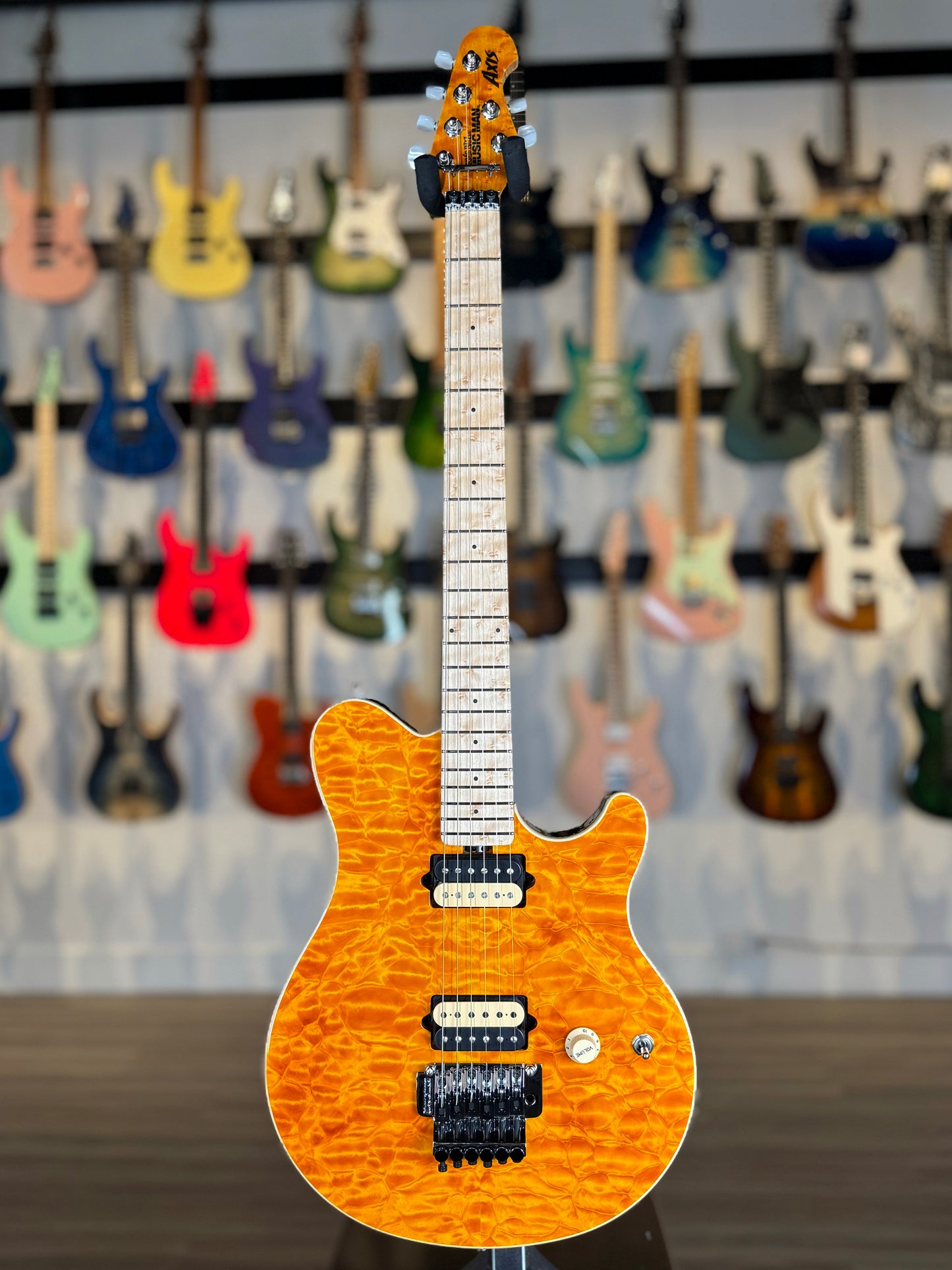 Ernie Ball Music Man 30th Anniversary Axis Limited Edition | Translucent Gold Quilt (1 of 120)