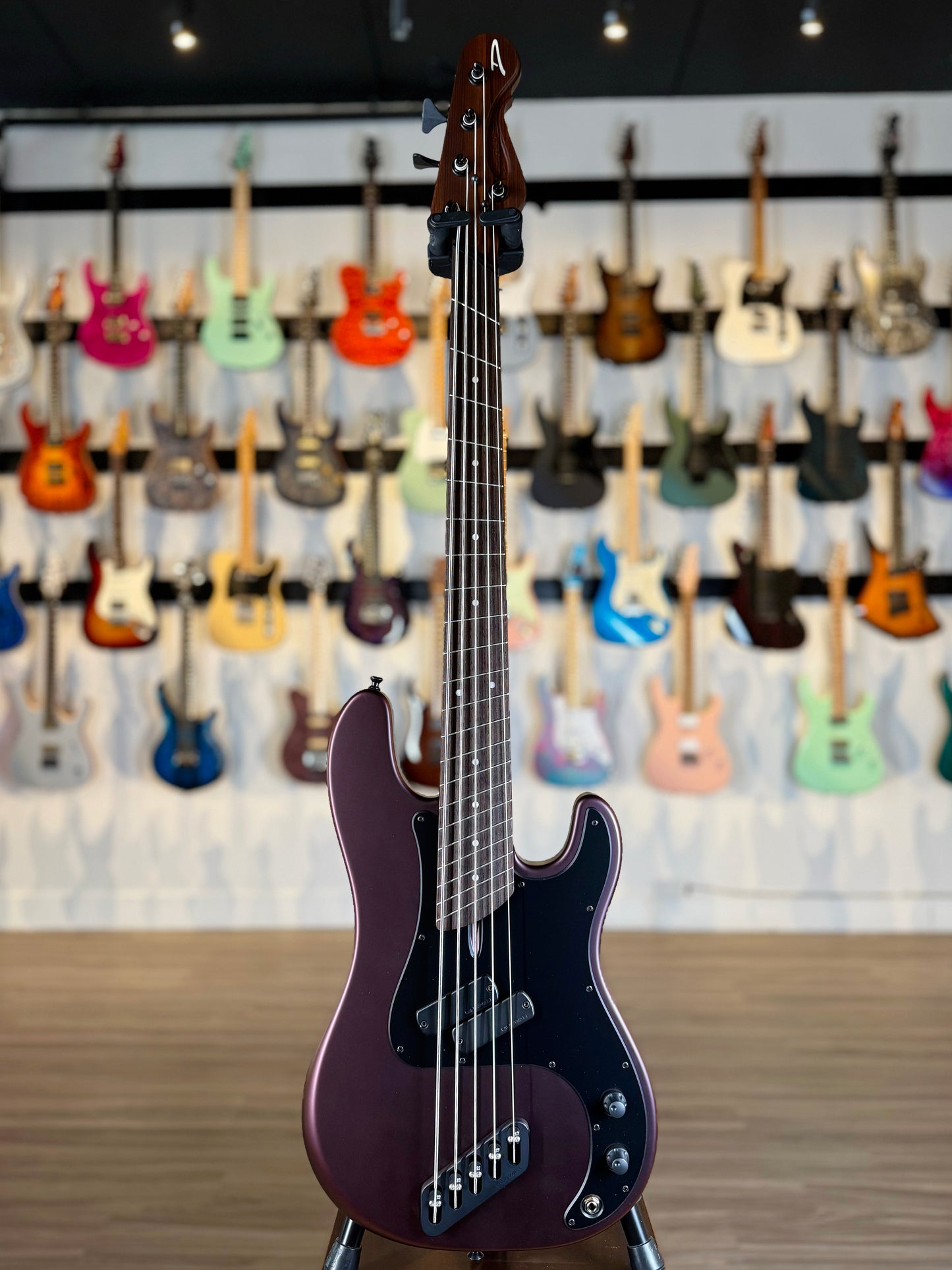 Dingwall Guitars Super P Custom Shop 5 String | Assassin Supershift