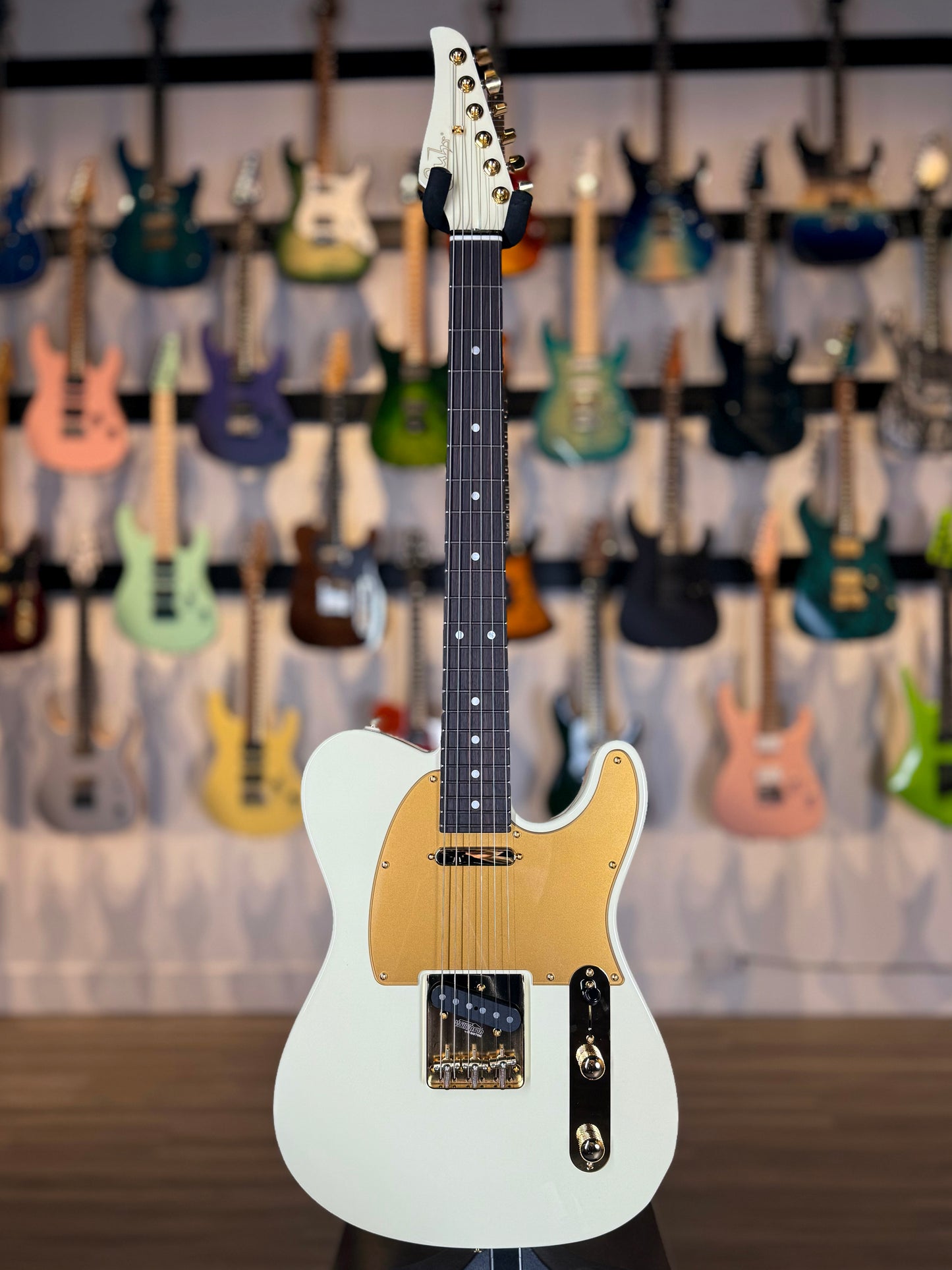 Suhr Mateus Asato Classic T Signature Series | 'MA' White
