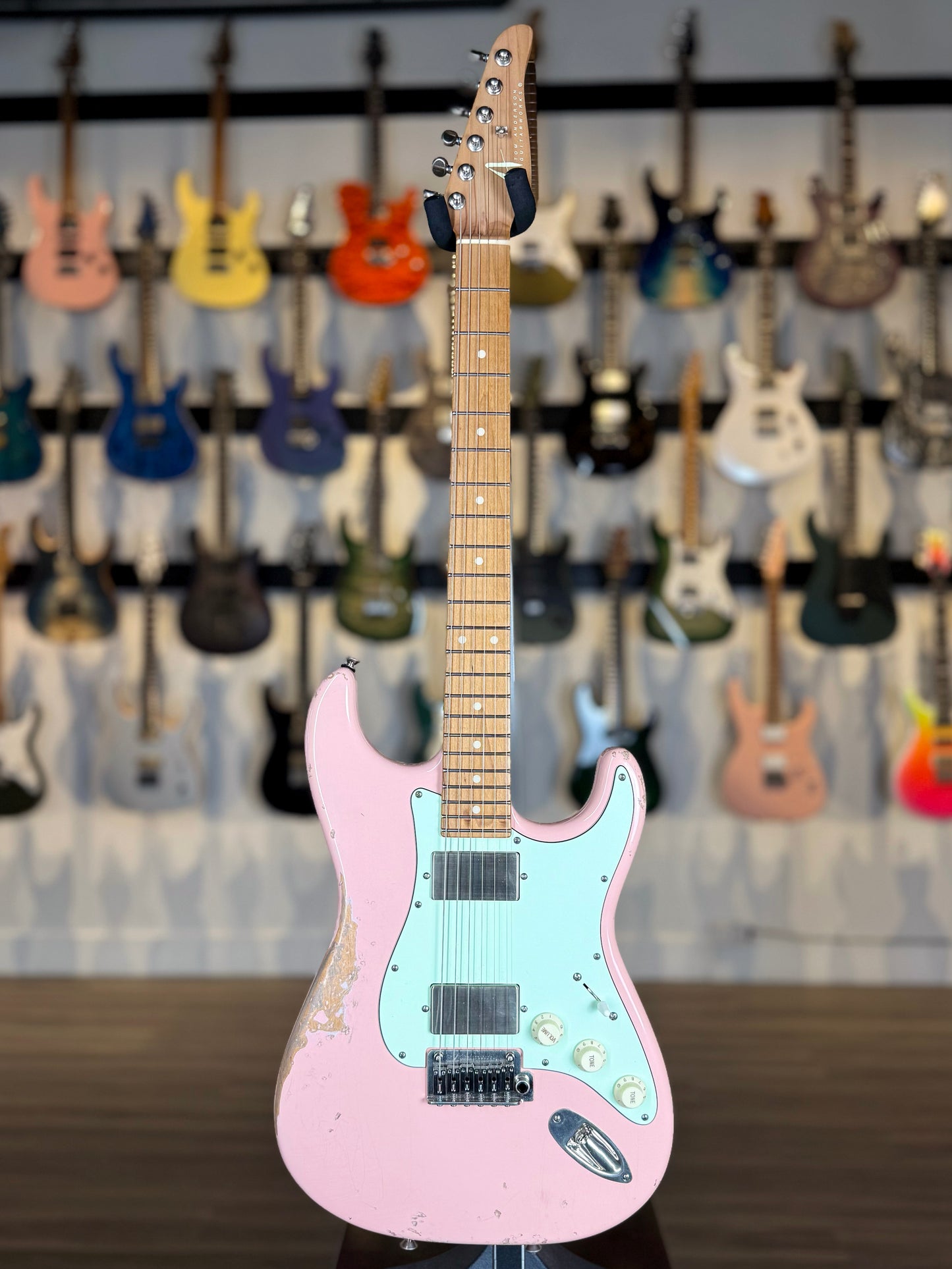 Tom Anderson Icon Classic | Shell Pink In-Distress Level 3