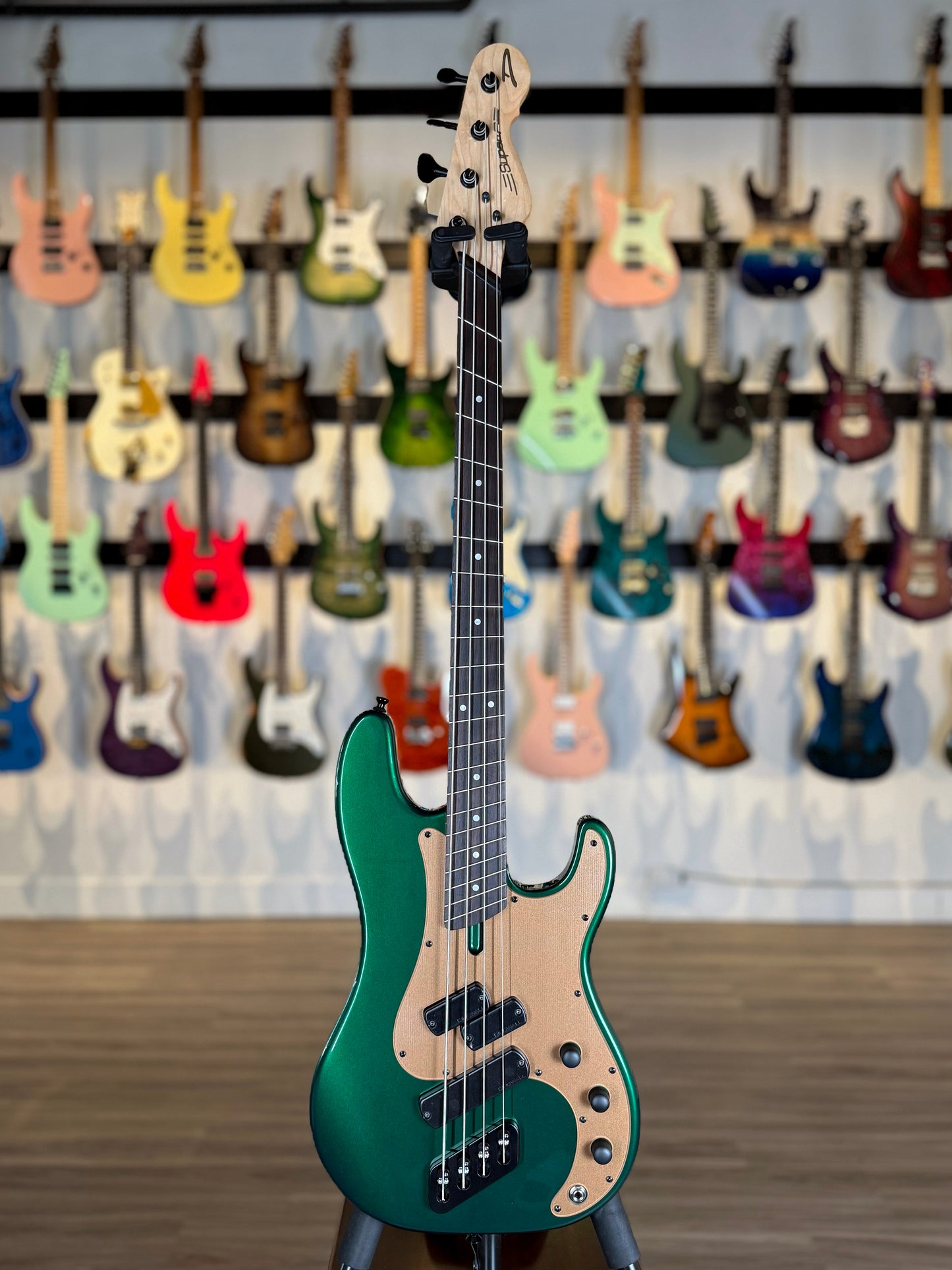 Dingwall Guitars SP1 4 String | Gloss Dark Candy Green