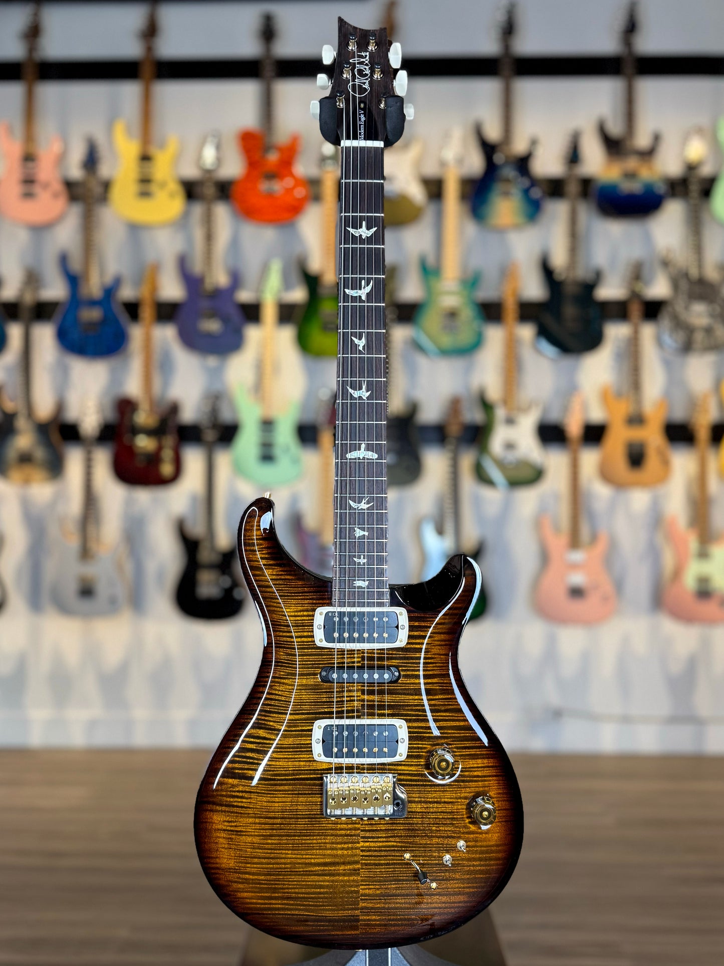PRS Modern Eagle V "10 Top" | Black Gold Wraparound Burst