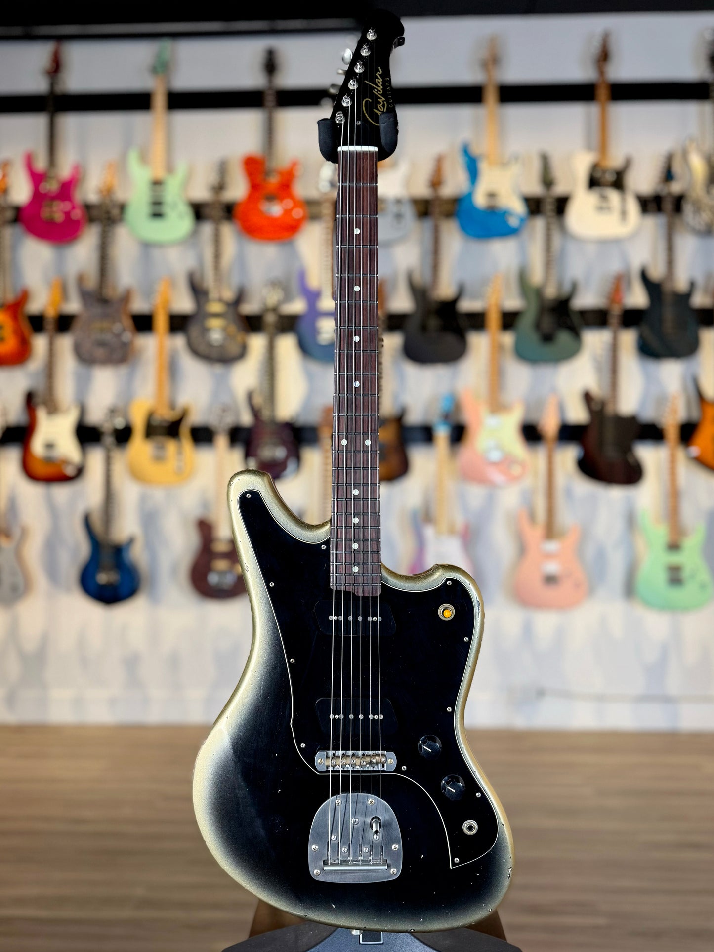 Gavilan Guitars Miramonte Levi Perry Masterbuilt | Reverse Gold Burst