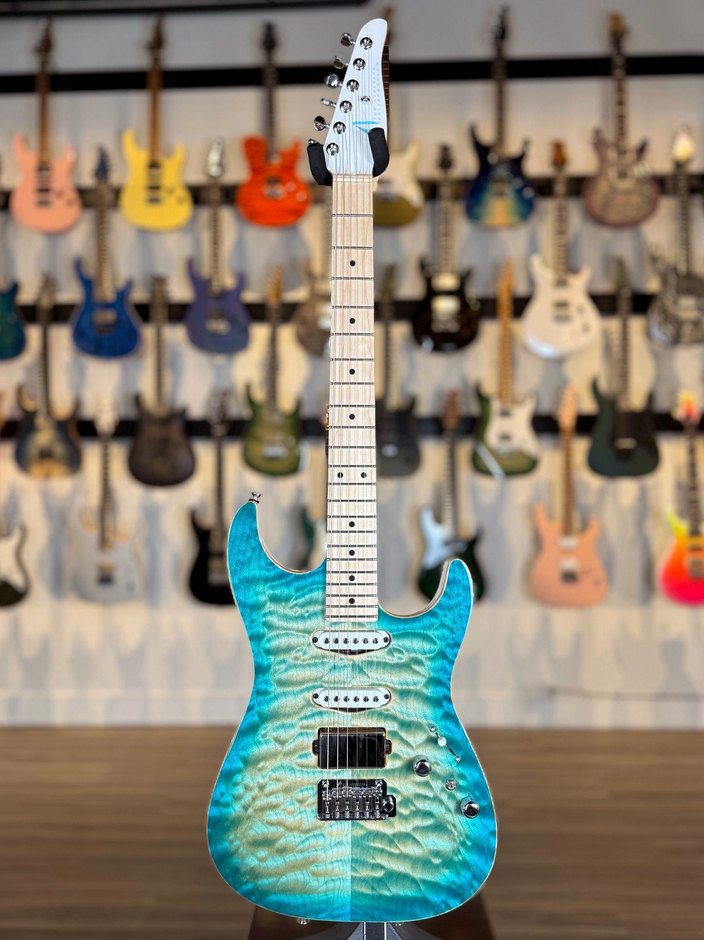 Tom Anderson Drop Top | Natural Bora Burst with Binding
