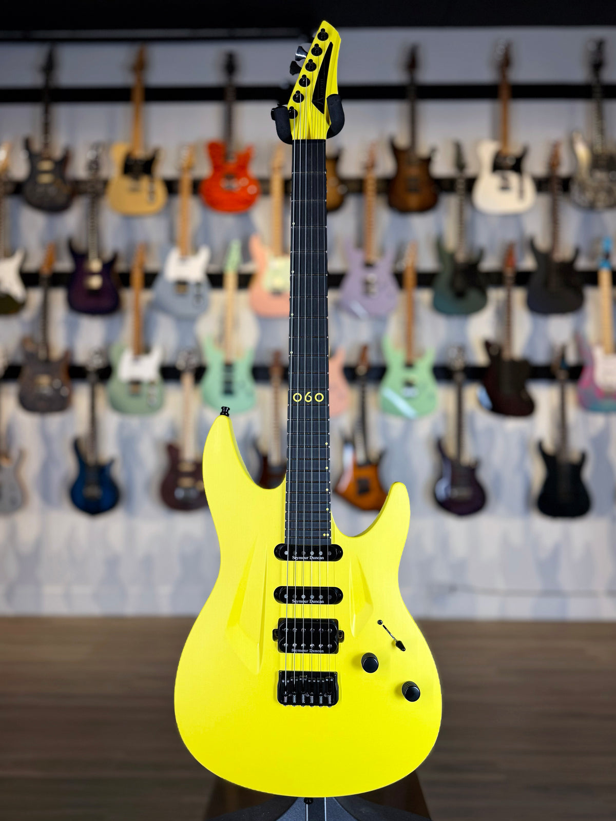 Aristides 060R | R Yellow