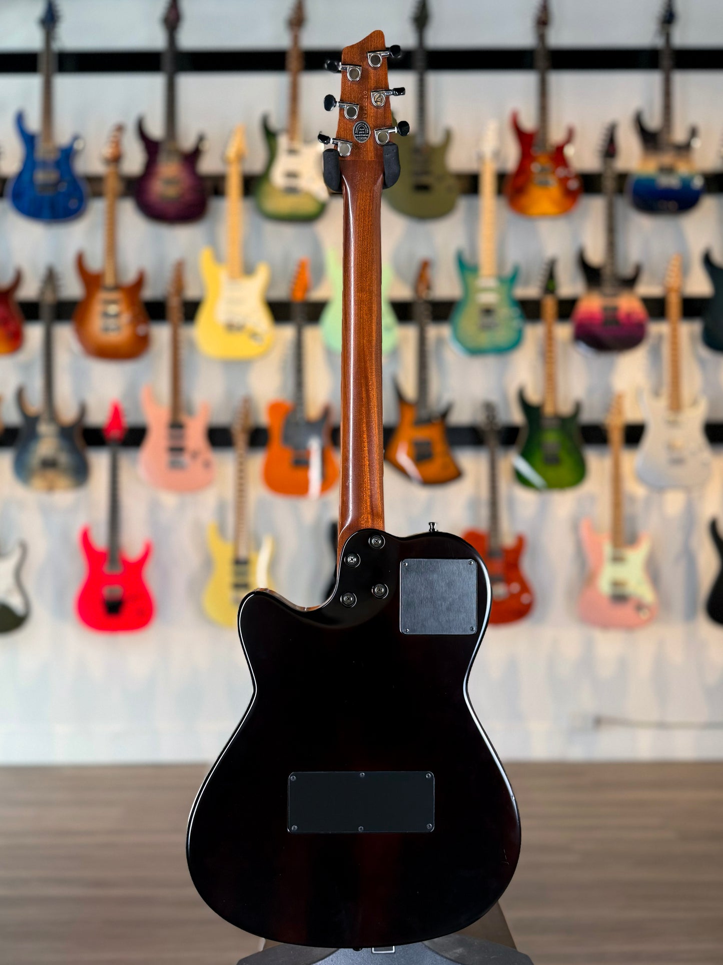 Godin A6 Acoustic/Electric | Cognac Burst