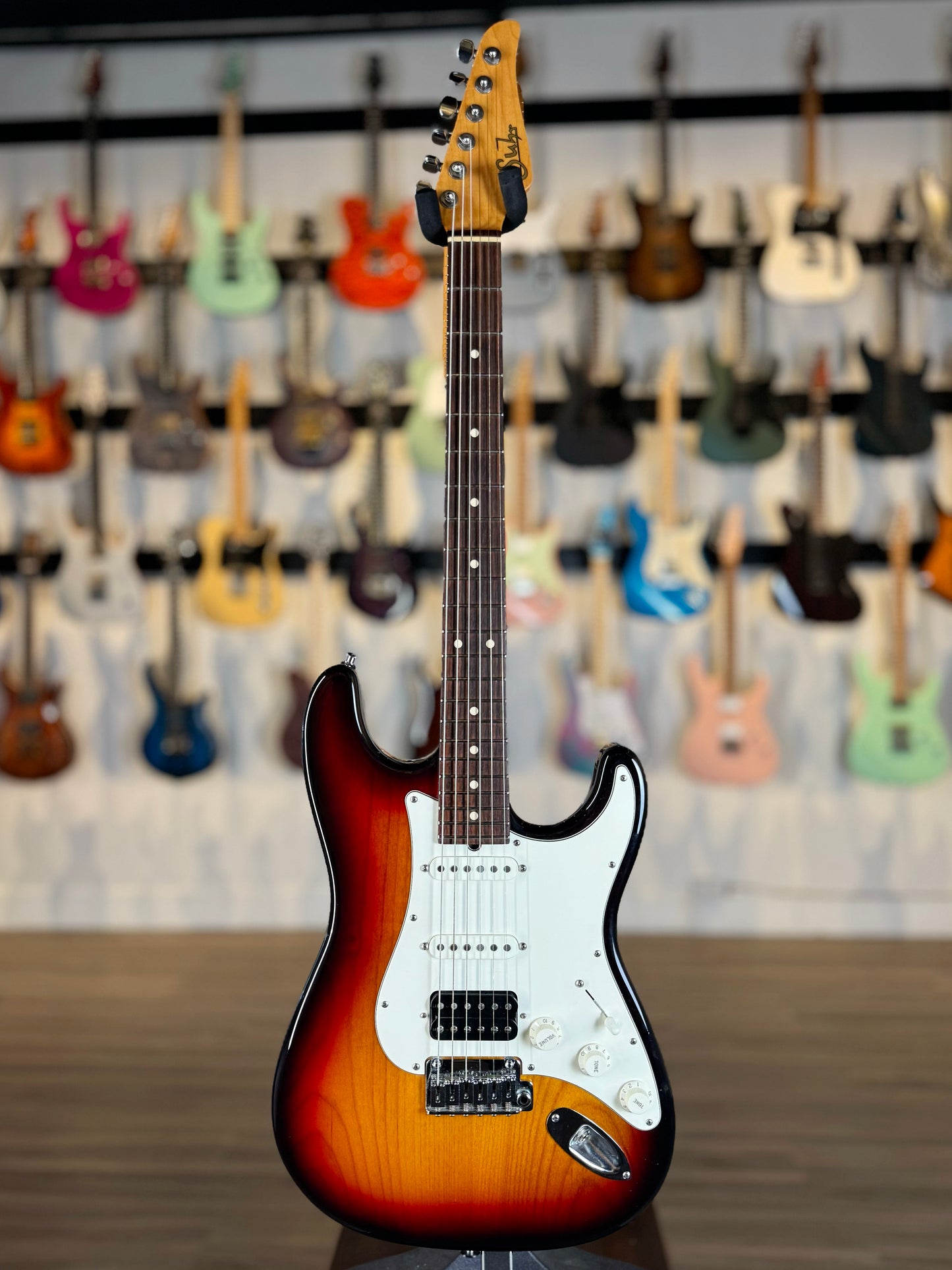 Suhr Classic S | 3 Tone Burst (Pre-Owned)