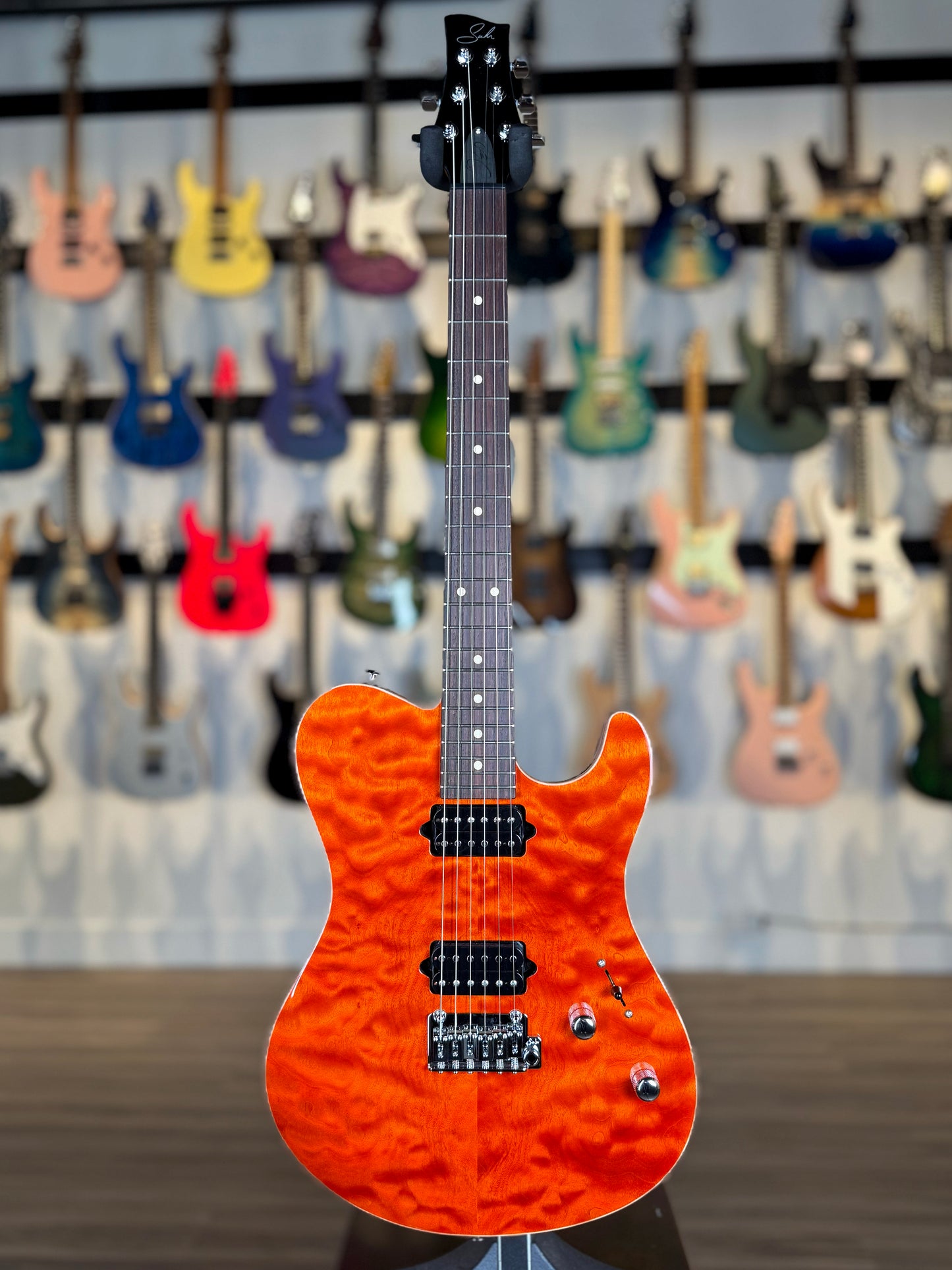 Suhr Oso Short-Scale | Custom Orange Stain
