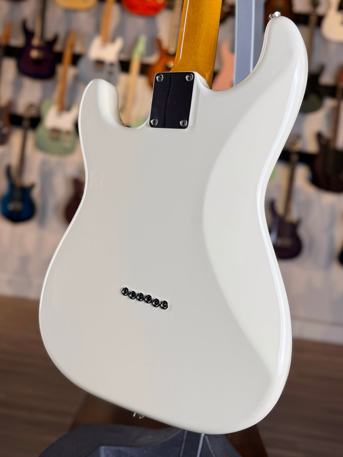 Fender FSR Traditional Stratocaster XII 12-String | Olympic White