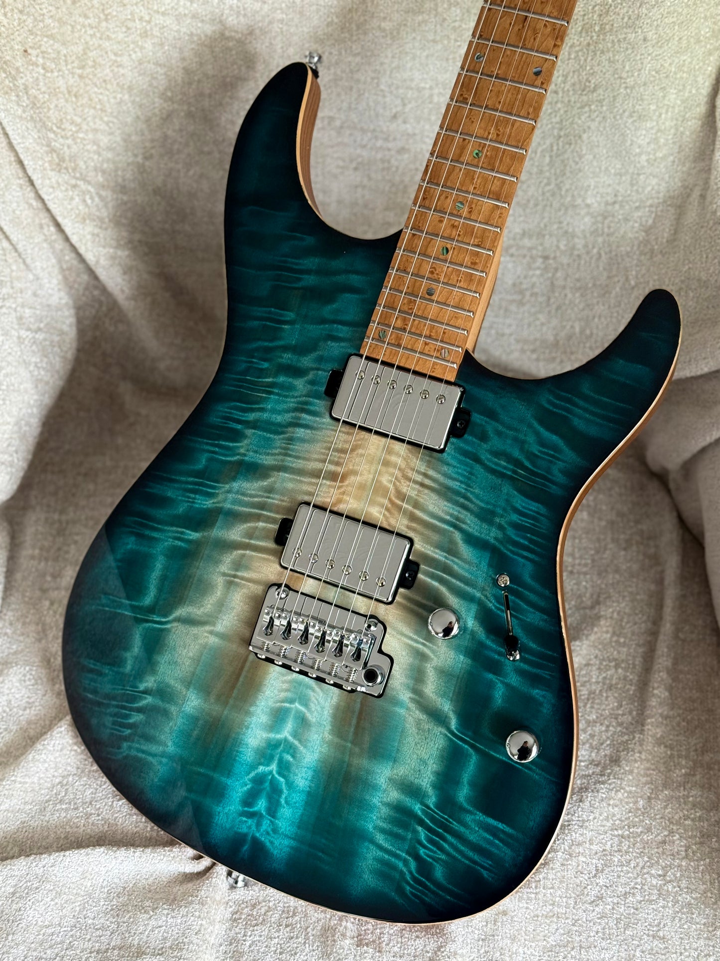 Mayones Aquila Elite V24 S 6 | Turquoise Iris Gloss
