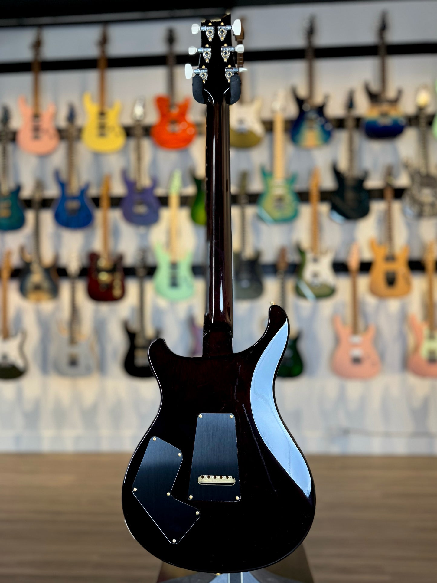 PRS Modern Eagle V "10 Top" | Black Gold Wraparound Burst