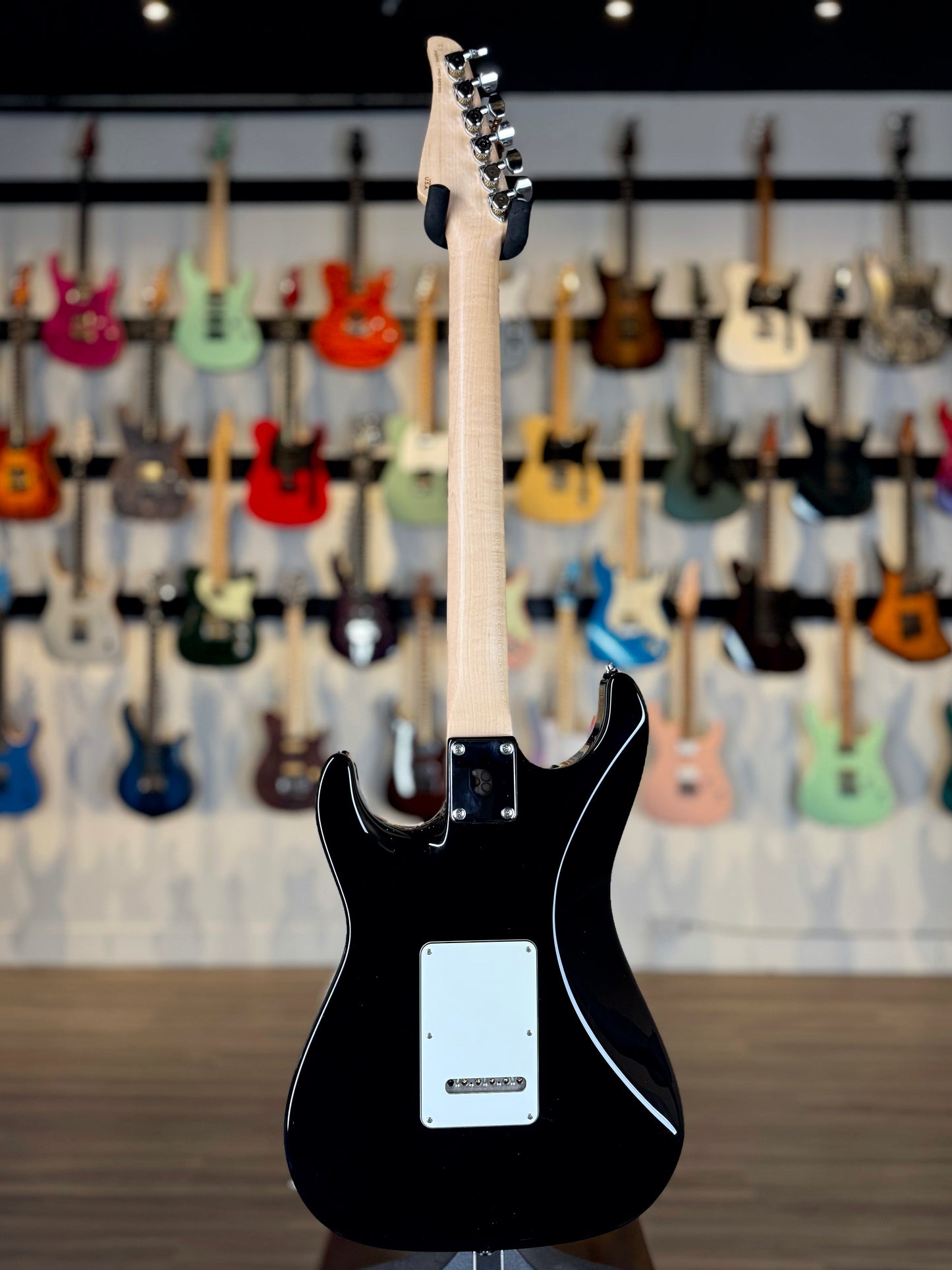 Suhr Standard Pro Series S3 | 3 Tone Burst (Pre-Owned)