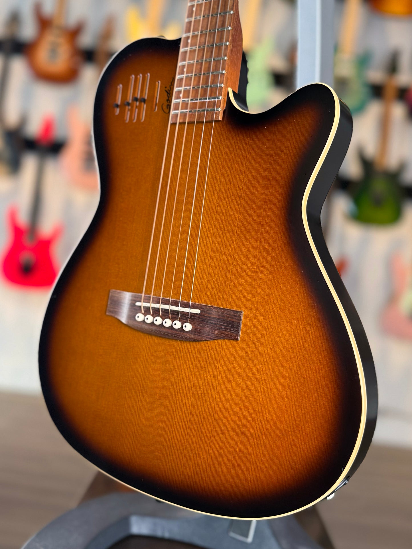 Godin A6 Acoustic/Electric | Cognac Burst