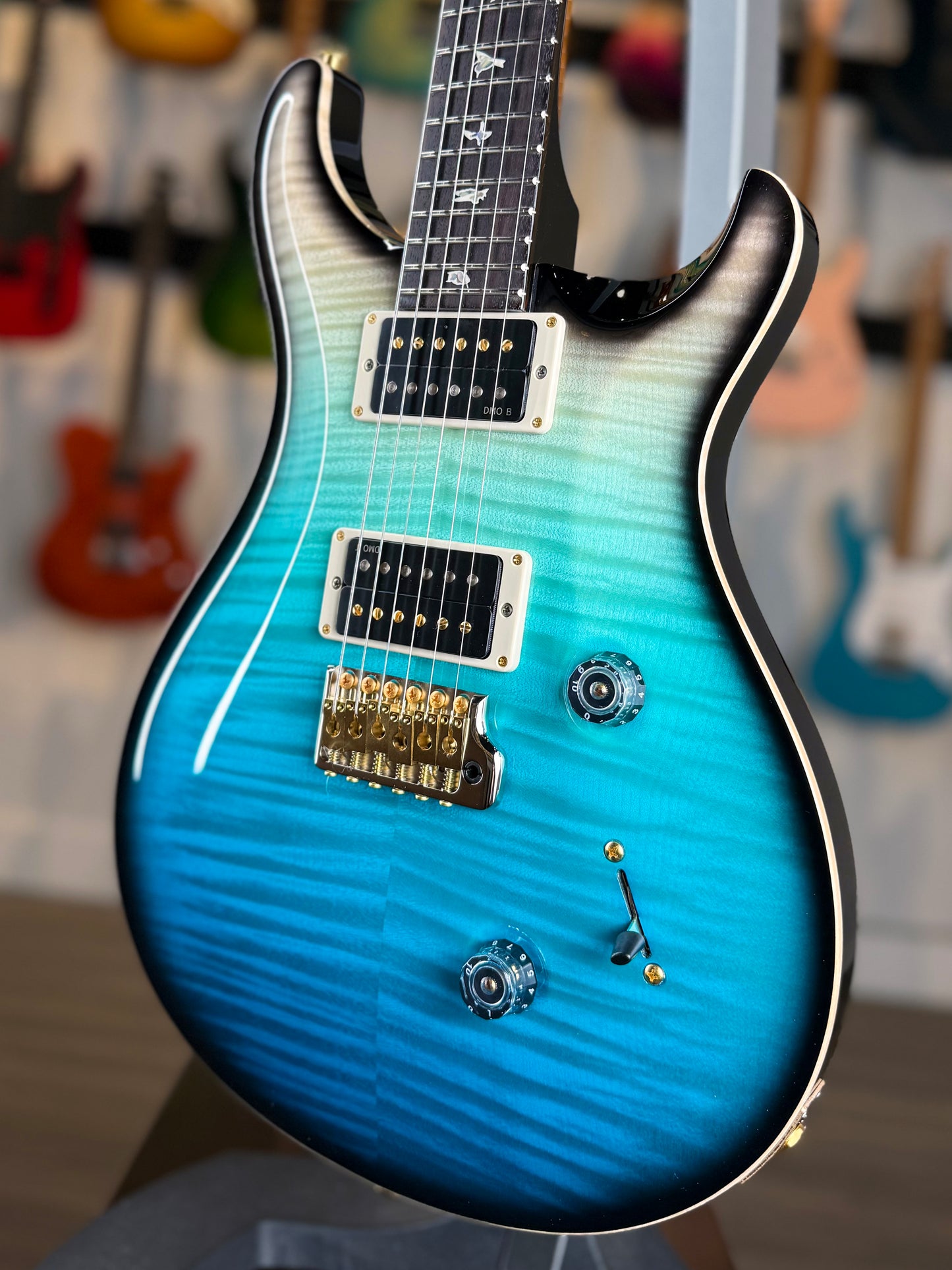 PRS Custom 24 "10 Top" Sprayer's Choice | Beach Blue Fade Smokeburst