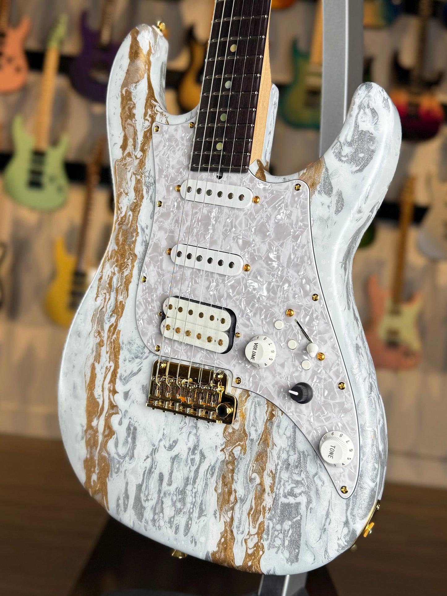 James Tyler Guitars Dann Huff Studio Elite HDX | White Schmear