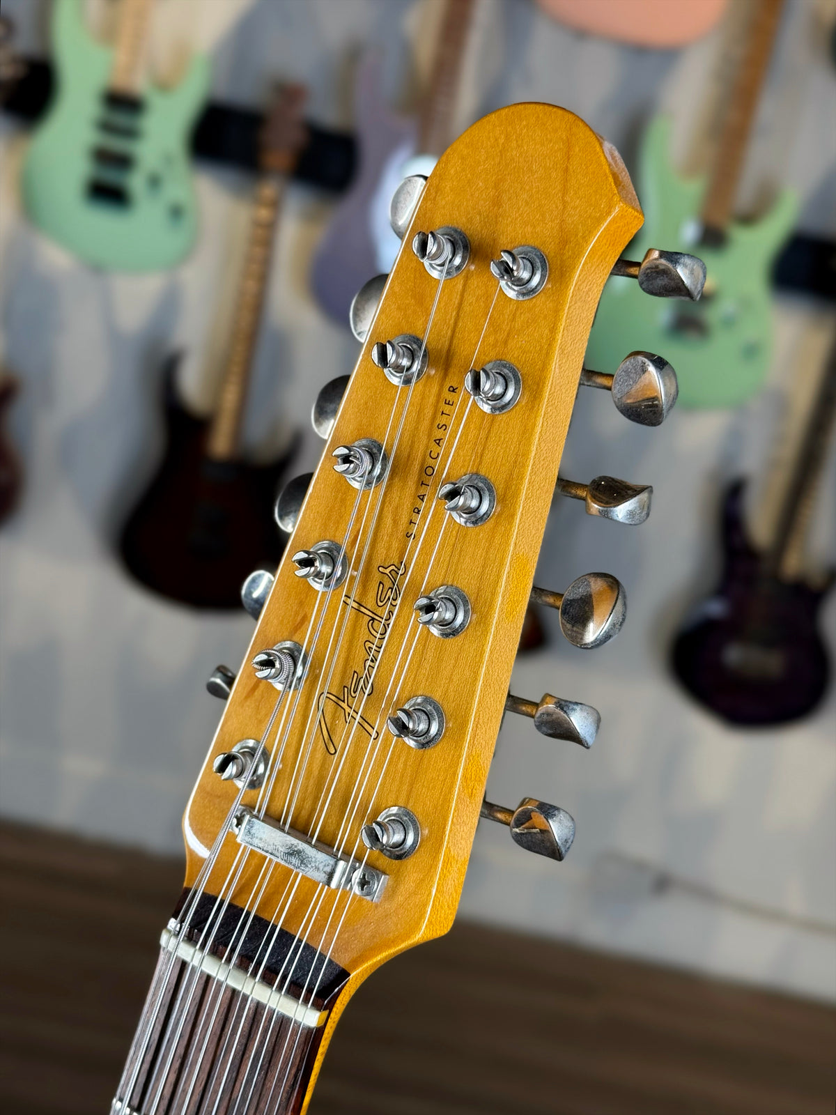 Fender FSR Traditional Stratocaster XII 12-String | Olympic White