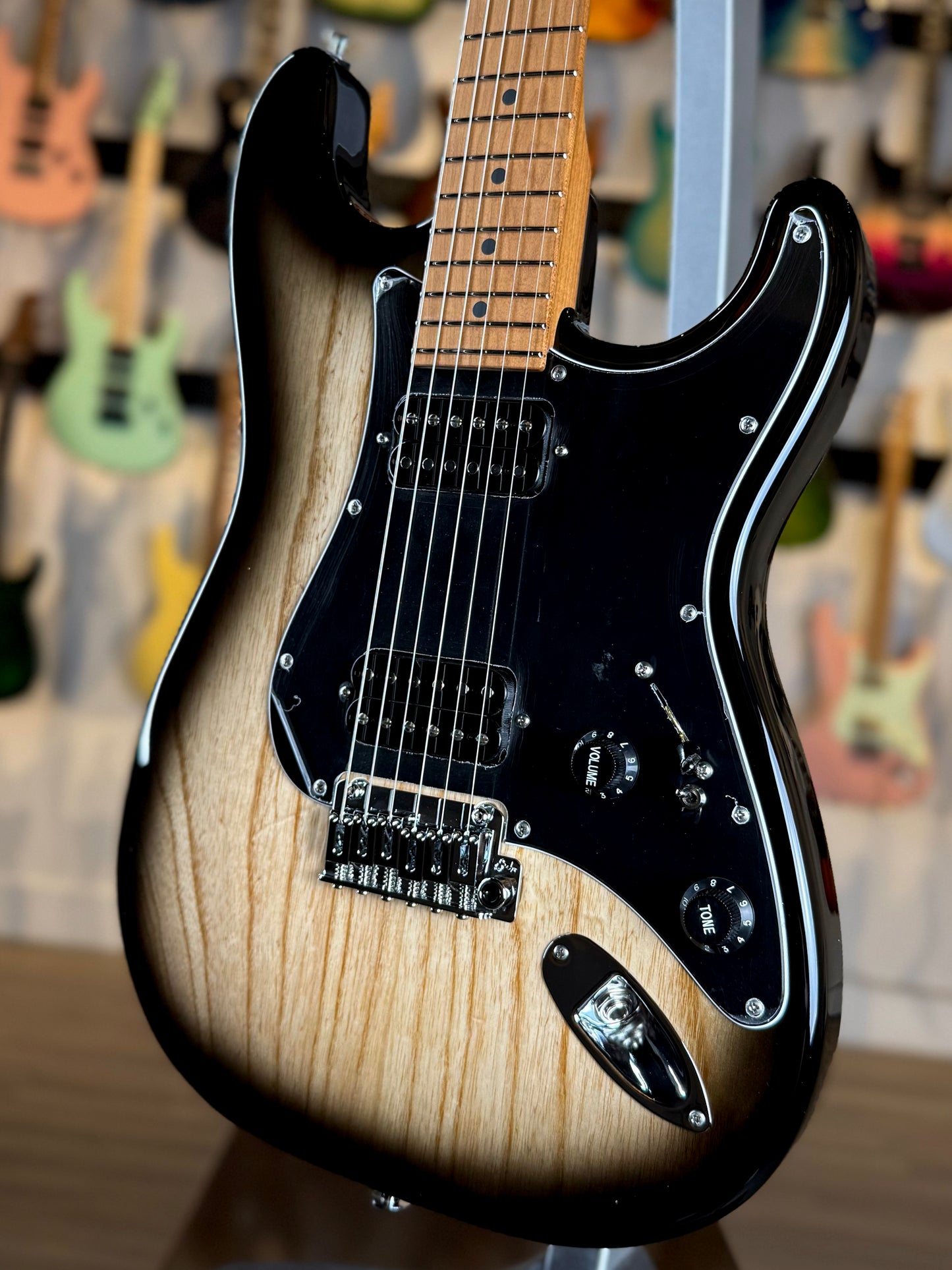 Suhr Classic S Custom | Black Burst