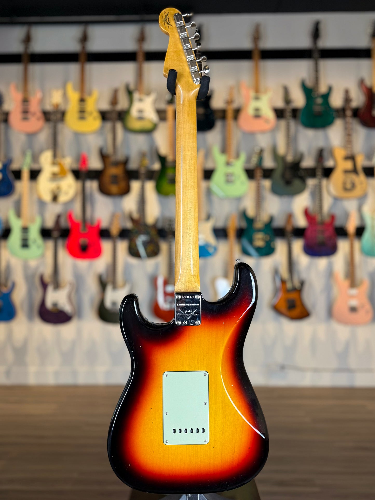 Fender Custom Shop 1965 Stratocaster Journeyman Relic | 3-Color Sunburst