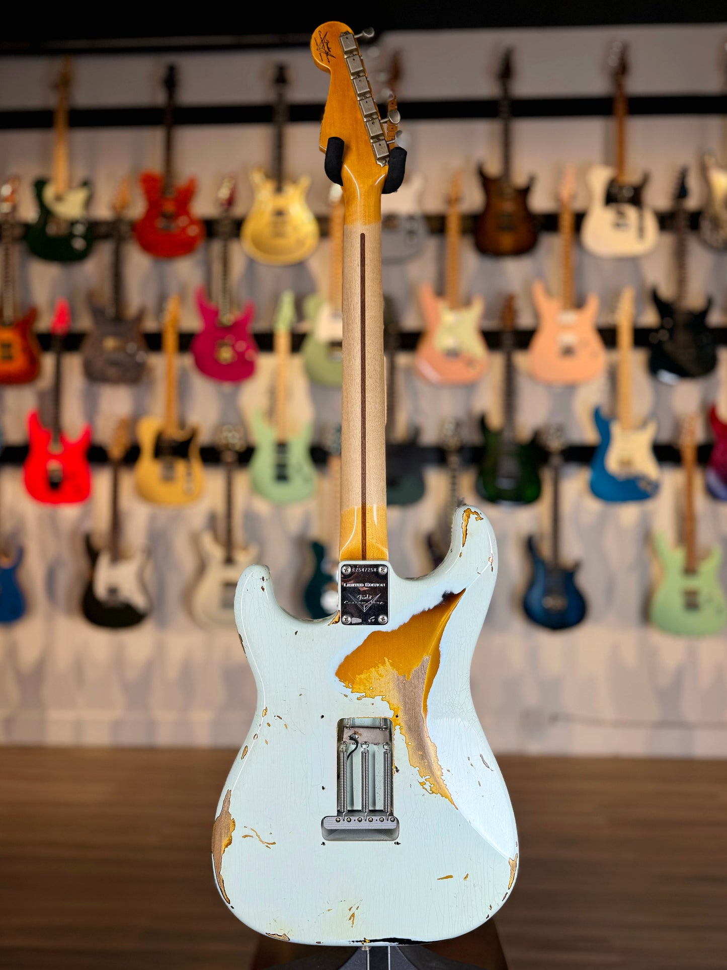 Fender Custom Shop Stratocaster '58 NAMM Limited Edition | Super Faded Aged Sonic Blue Over 2 Color Sunburst