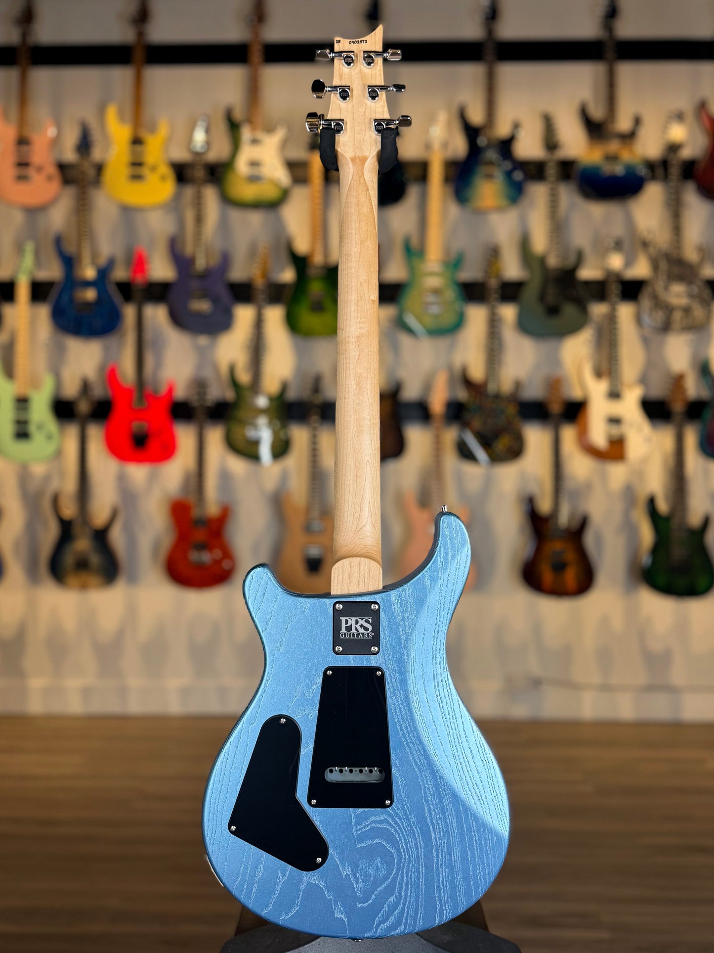 PRS CE 24-08 Swamp Ash Limited Edition | Frost Blue Metallic