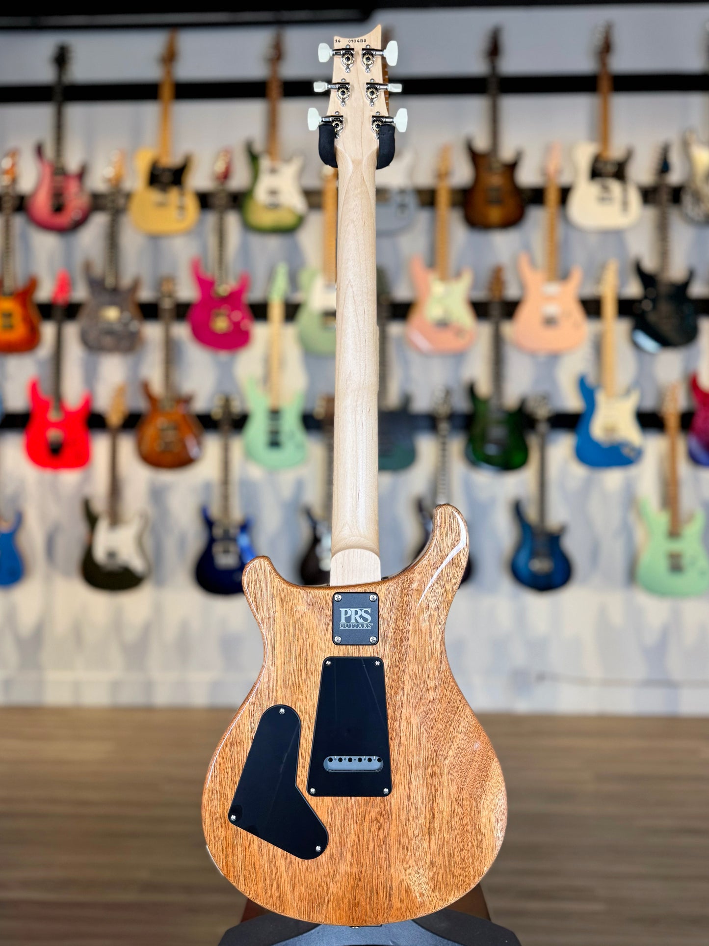 PRS CE 24 Sprayer's Choice | Black Gold Sparkle Gold Burst