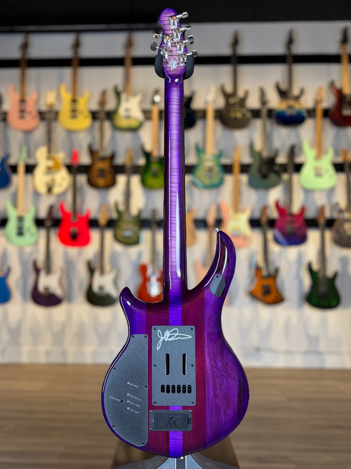 Ernie Ball Music Man Majesty 6 BFR | Wolf's Bane