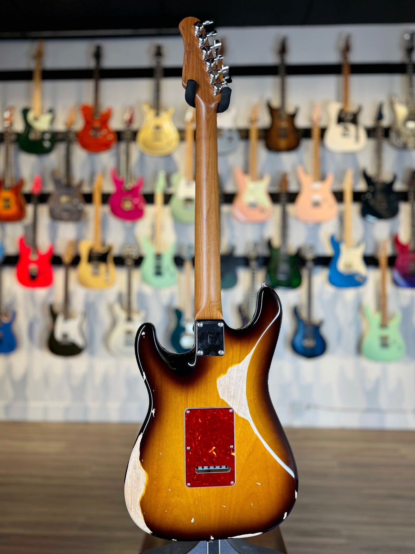Suhr Ian Thornley Signature Classic S Antique | Roughneck