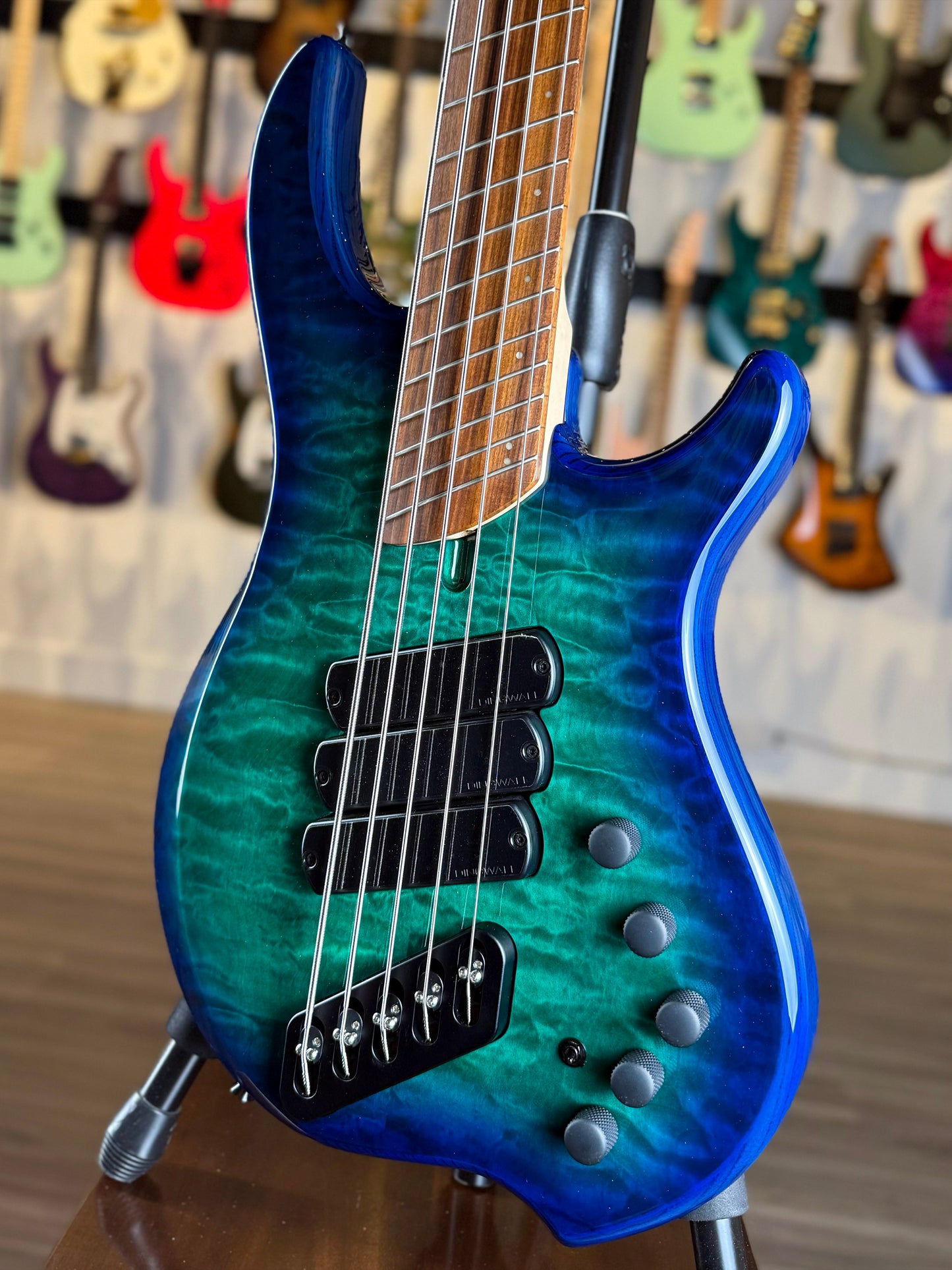 Dingwall Guitars Combustion C3 5 String | Whalepoolburst
