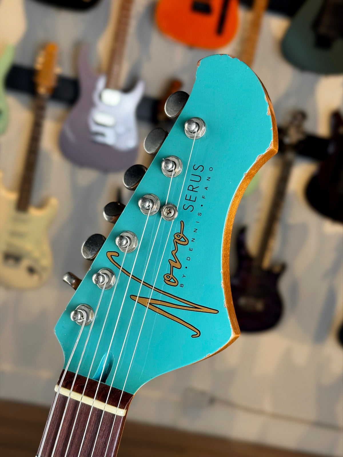 Novo Guitars Serus J Custom | Taos Turquoise