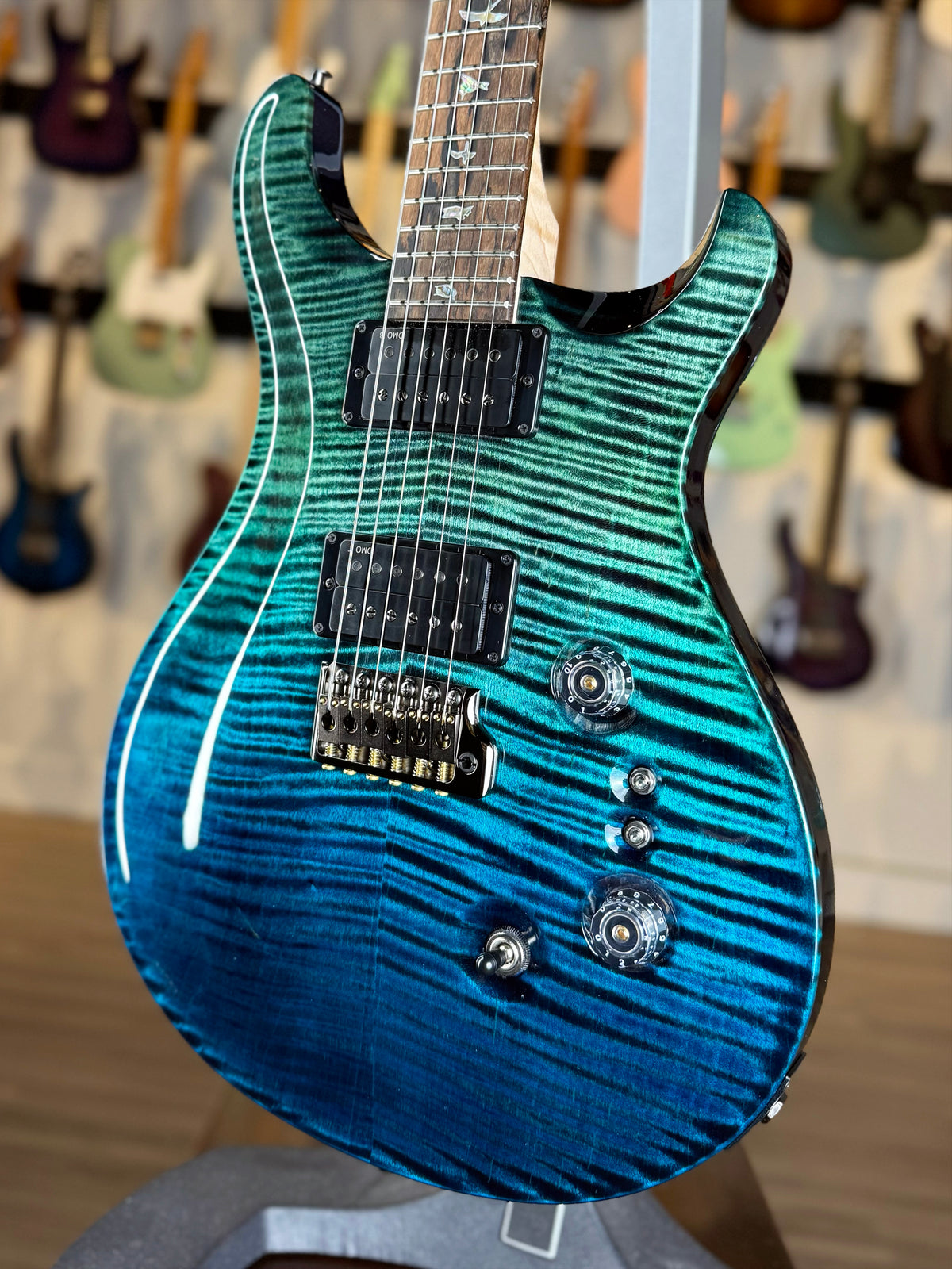 PRS Custom 24-08 DMO Limited Sprayer's Choice Wood Library | Deep Sea Blue Fade/Sparkle Back