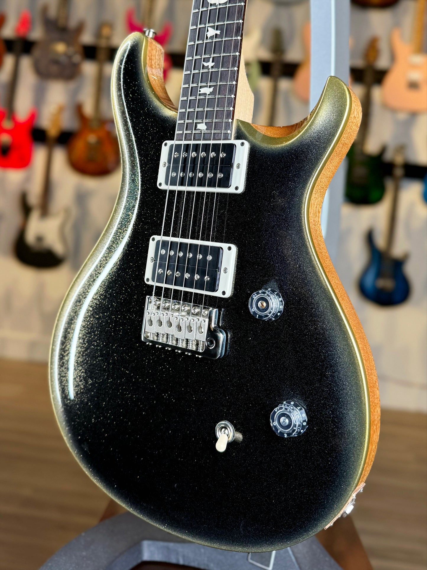 PRS CE 24 Sprayer's Choice | Black Gold Sparkle Gold Burst
