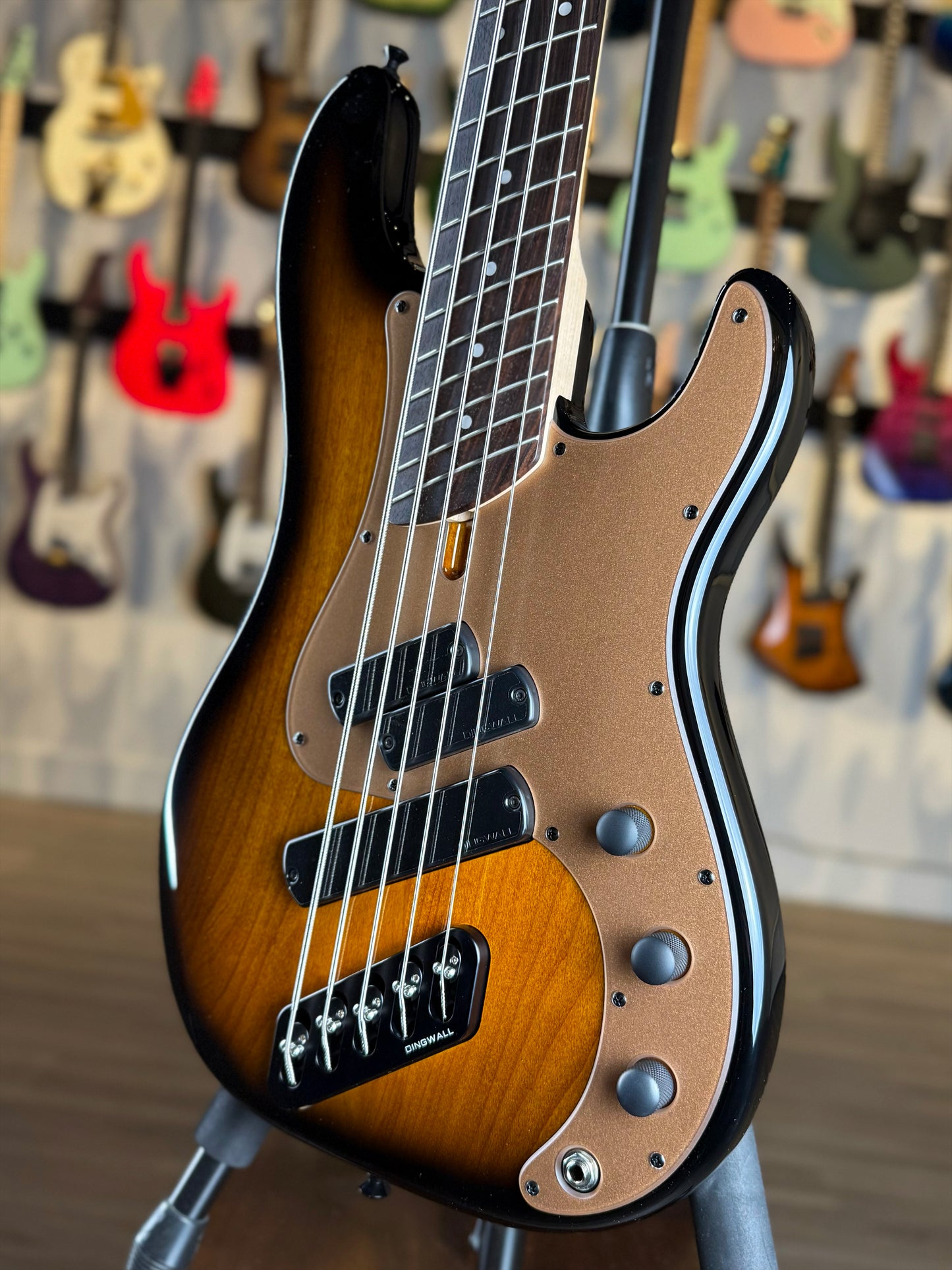 Dingwall Guitars SP1 5 String | Gloss Vintageburst