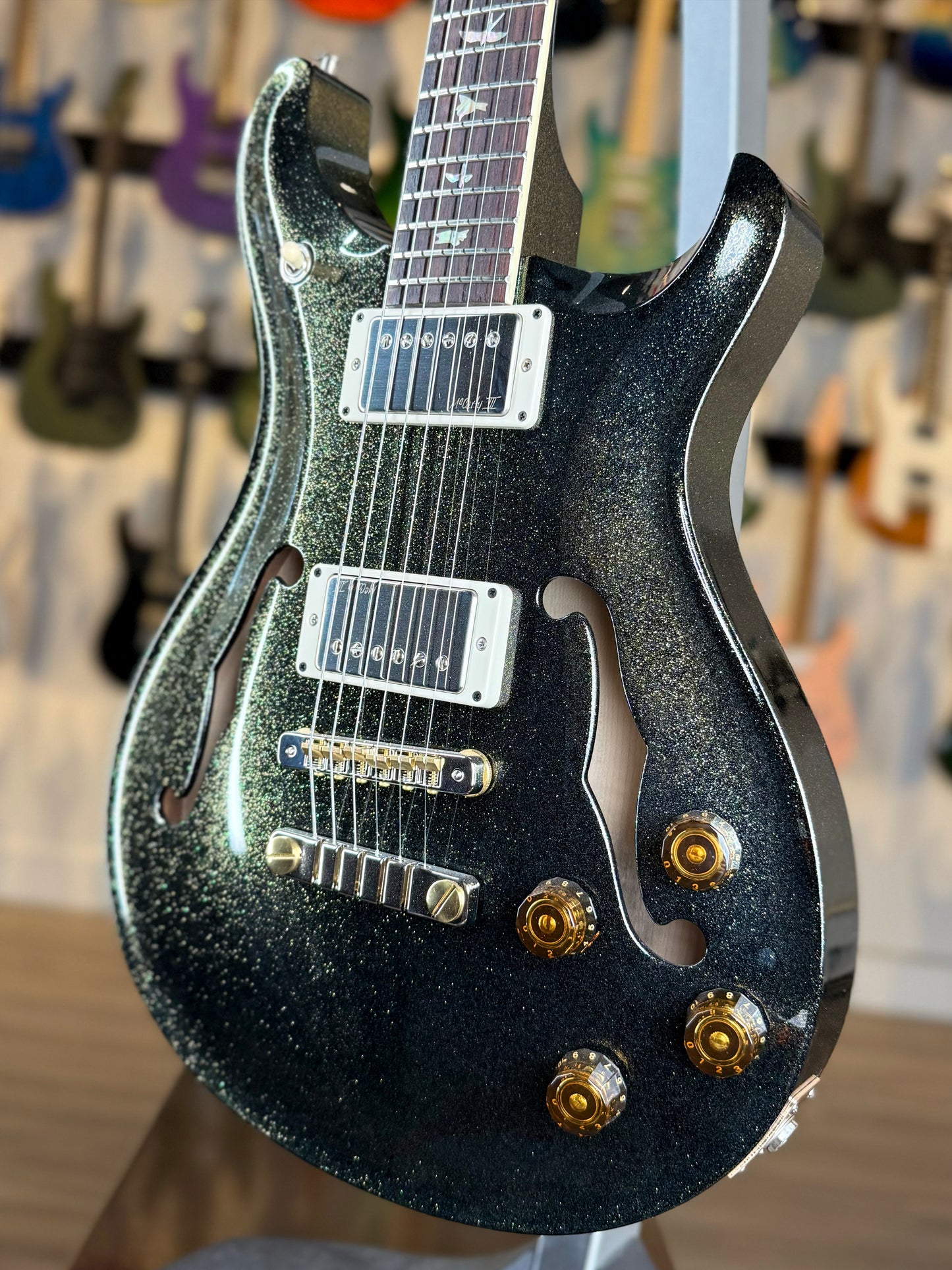 PRS McCarty 594 Hollowbody II Sprayer's Choice | Gold Green Sparkle
