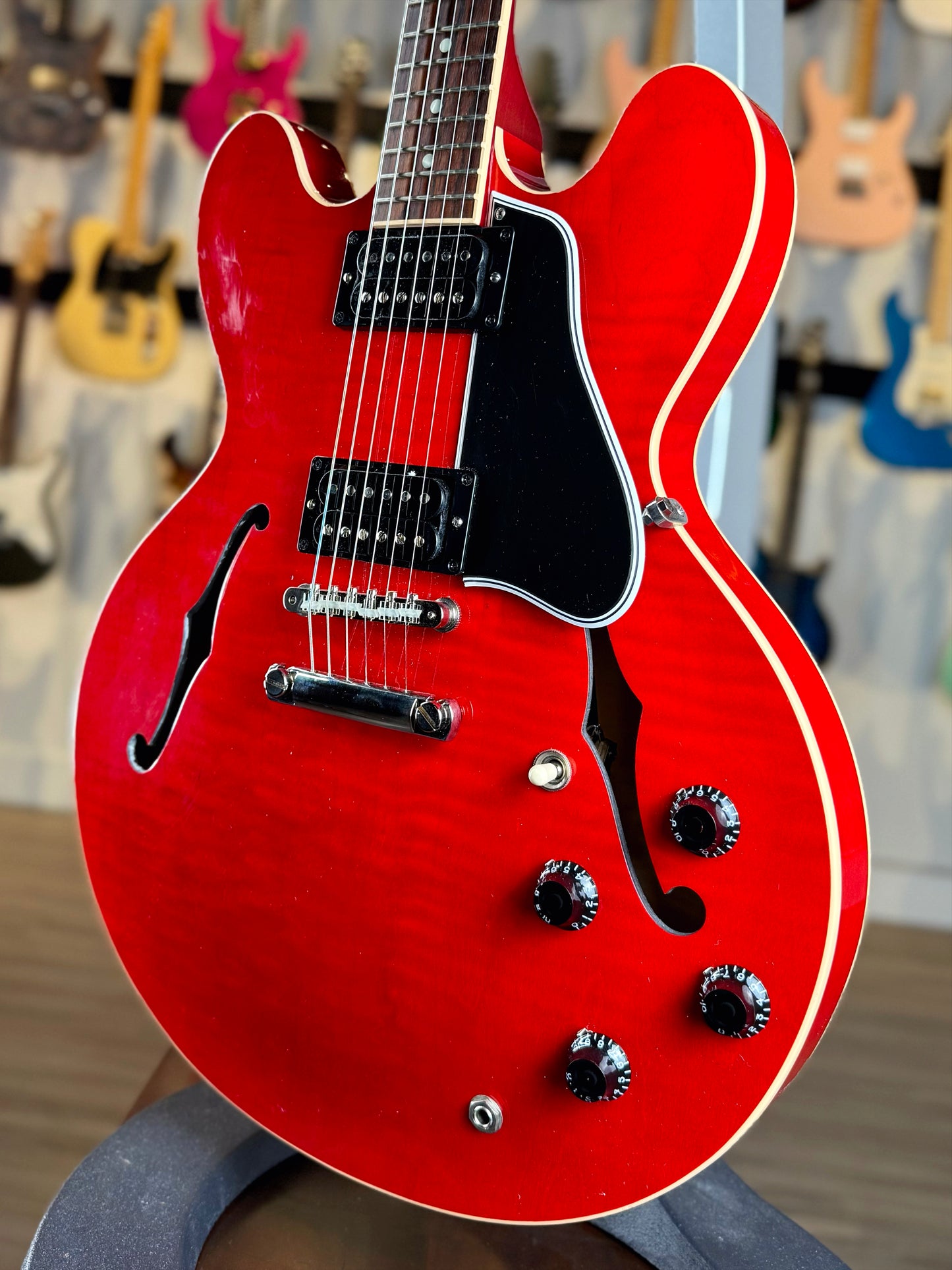 Gibson Custom Shop ES-335 | Cherry Red Flame Maple