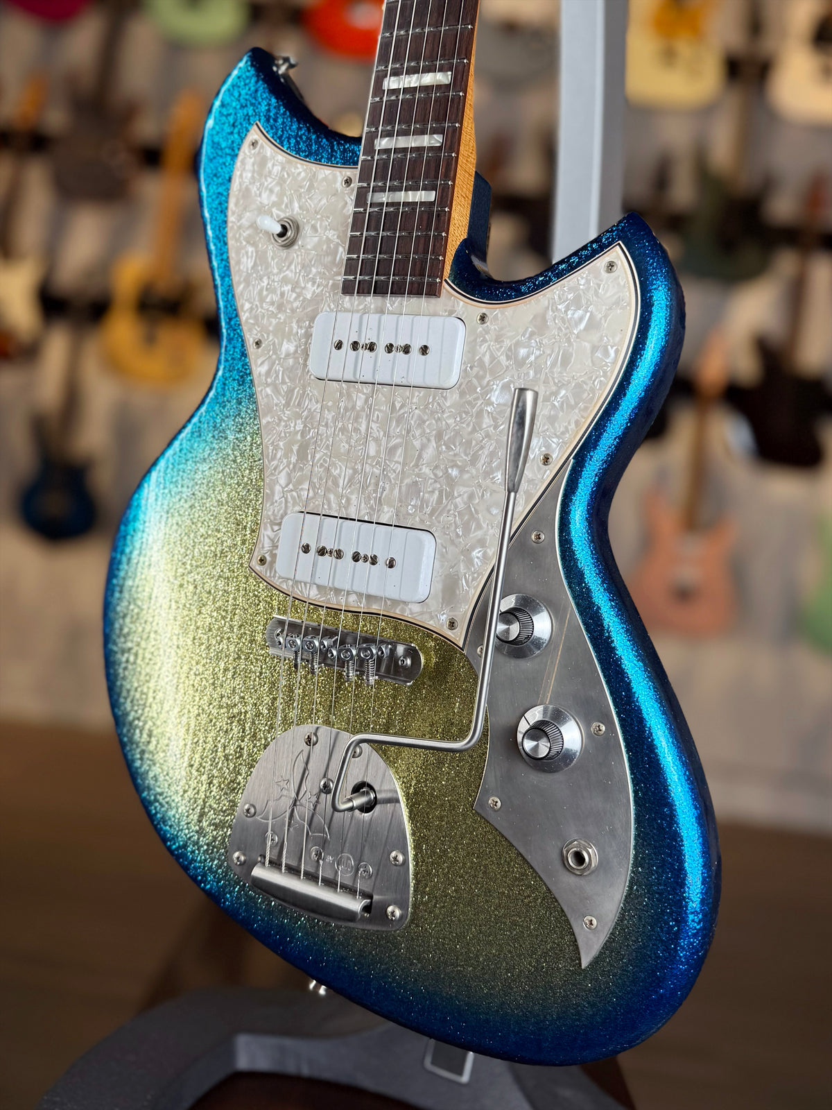 Novo Guitars Serus J Custom | Surfburst Sparkle