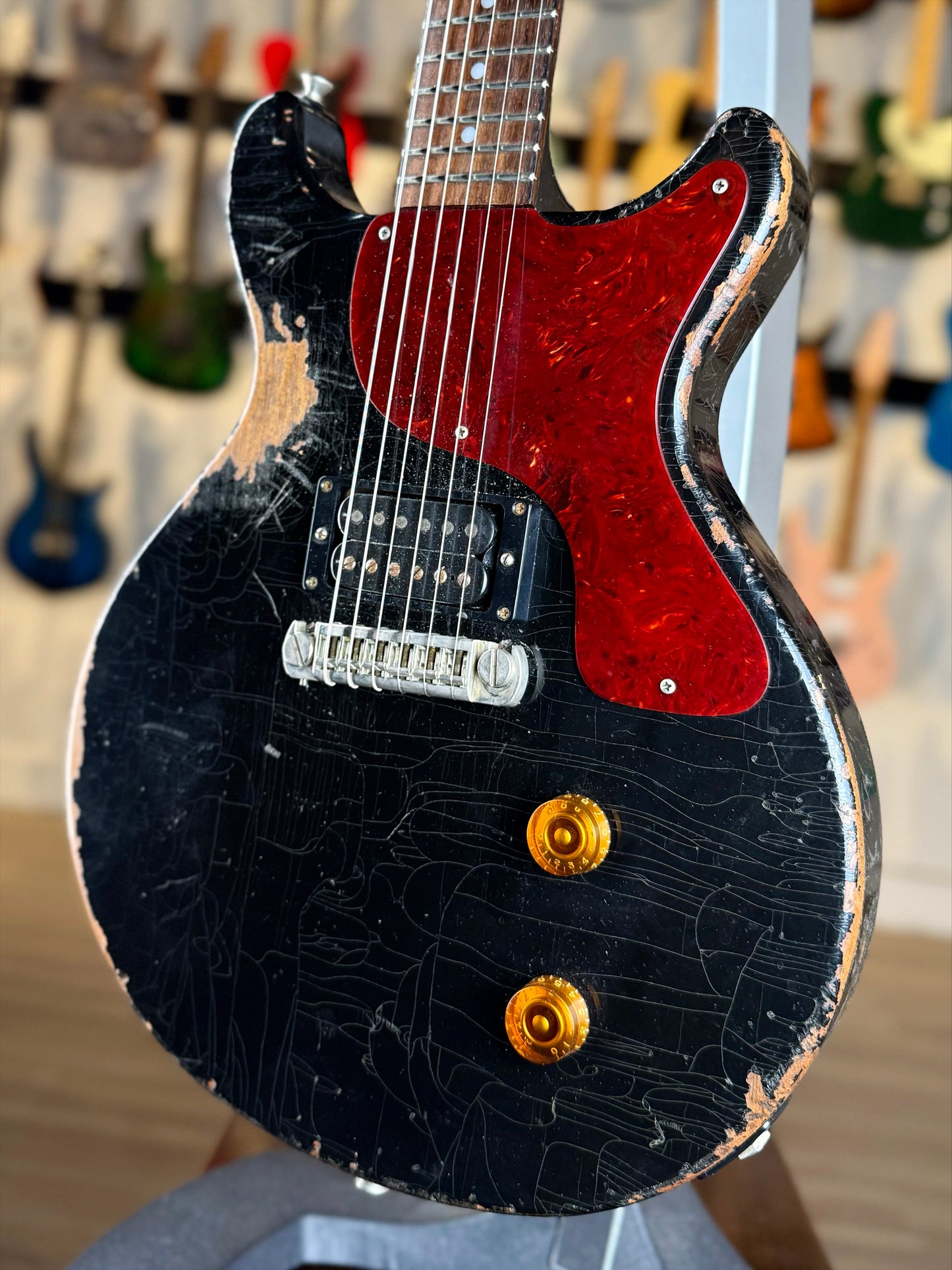 Rock N Roll Relics Thunders | Black (Pre-Owned)
