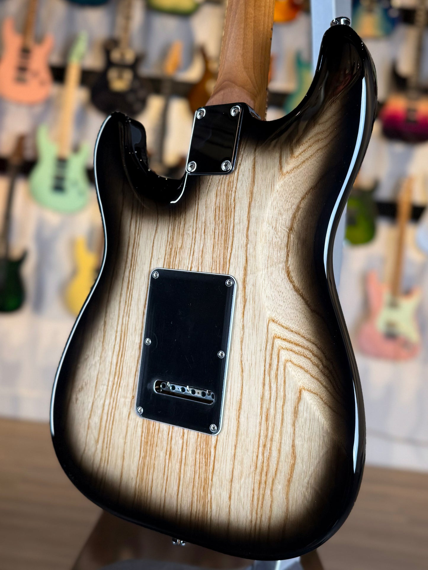 Suhr Classic S Custom | Black Burst