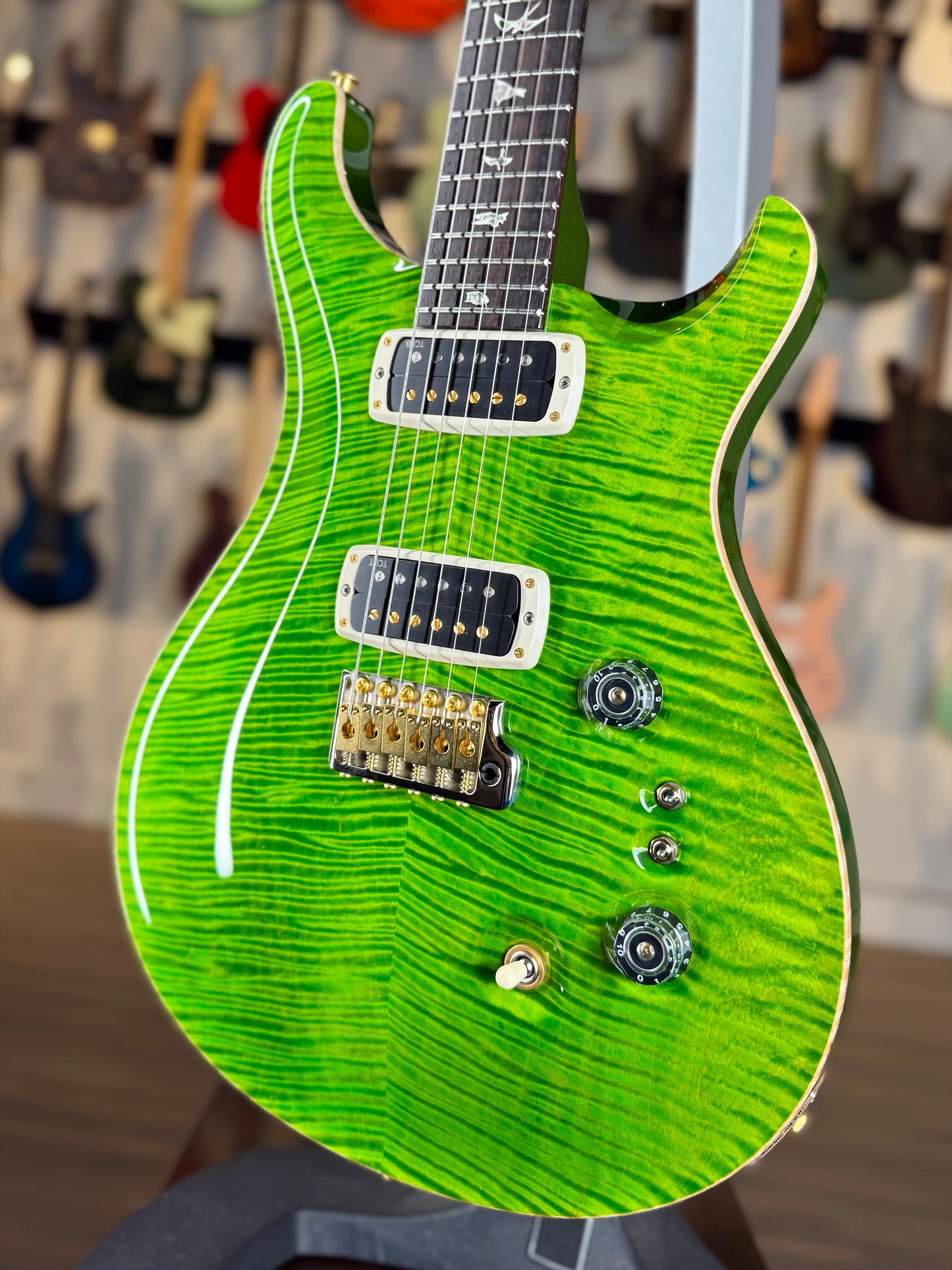 PRS Custom 24-08 Sprayer's Choice | Electric Lime