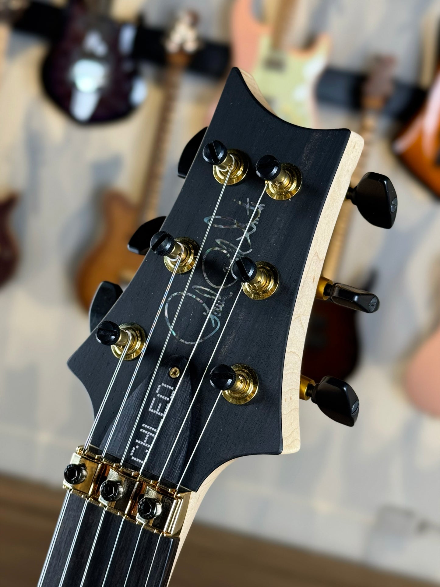 PRS USA Chleo Limited Edition Herman Li Signature | Charcoal Purple Burst (1 of 200)