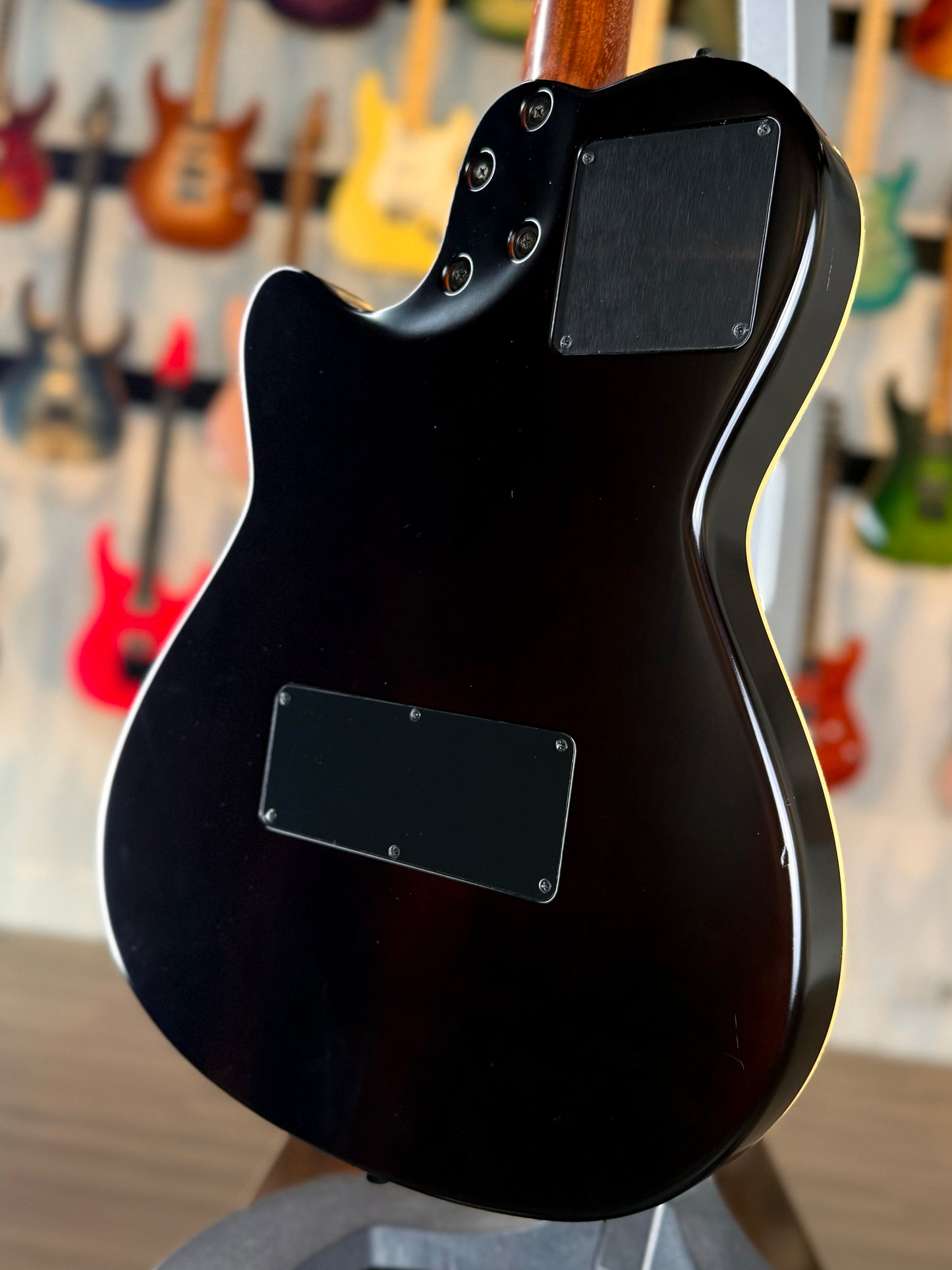 Godin A6 Acoustic/Electric | Cognac Burst