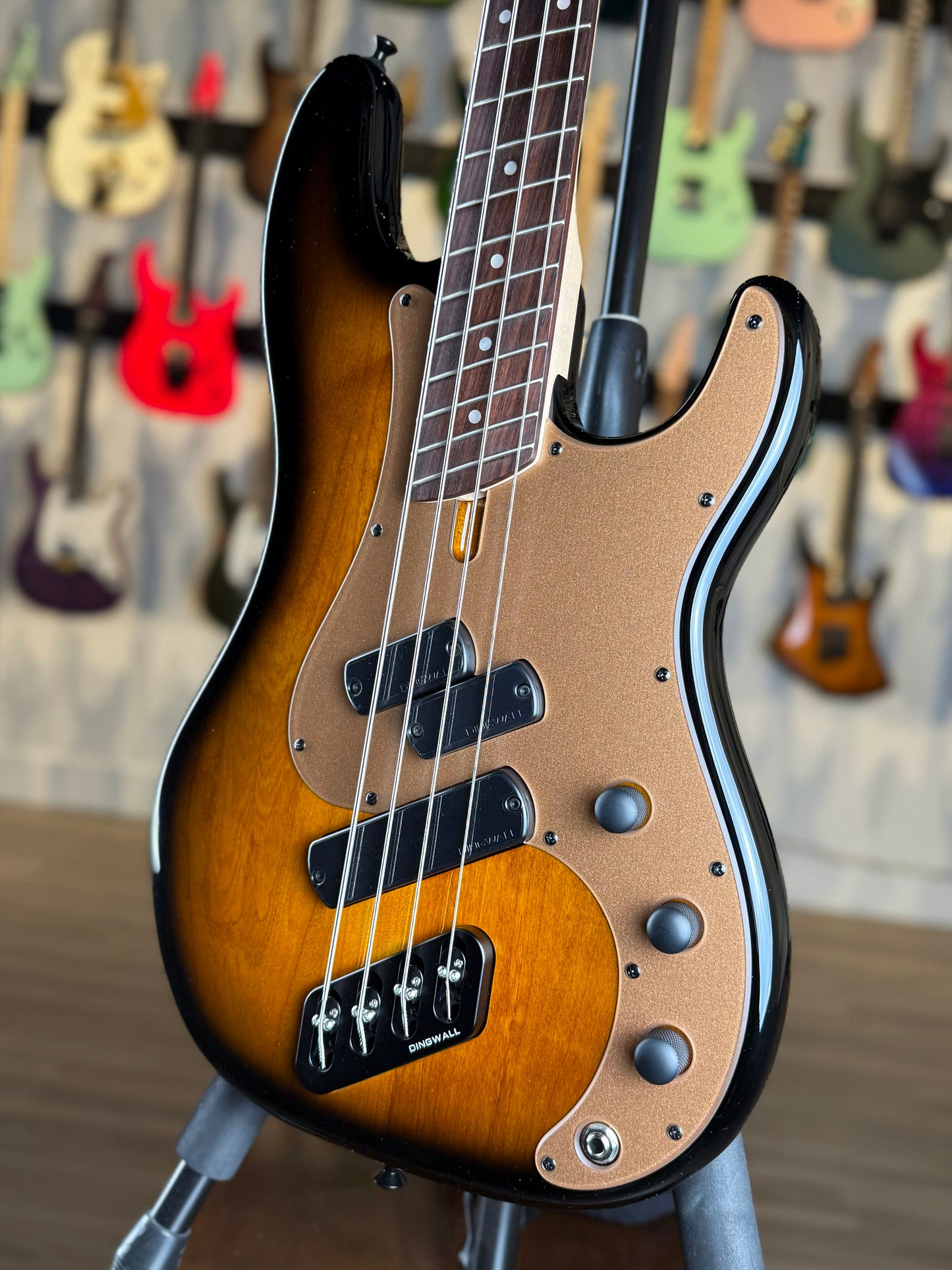Dingwall Guitars SP1 4 String | Gloss Vintageburst