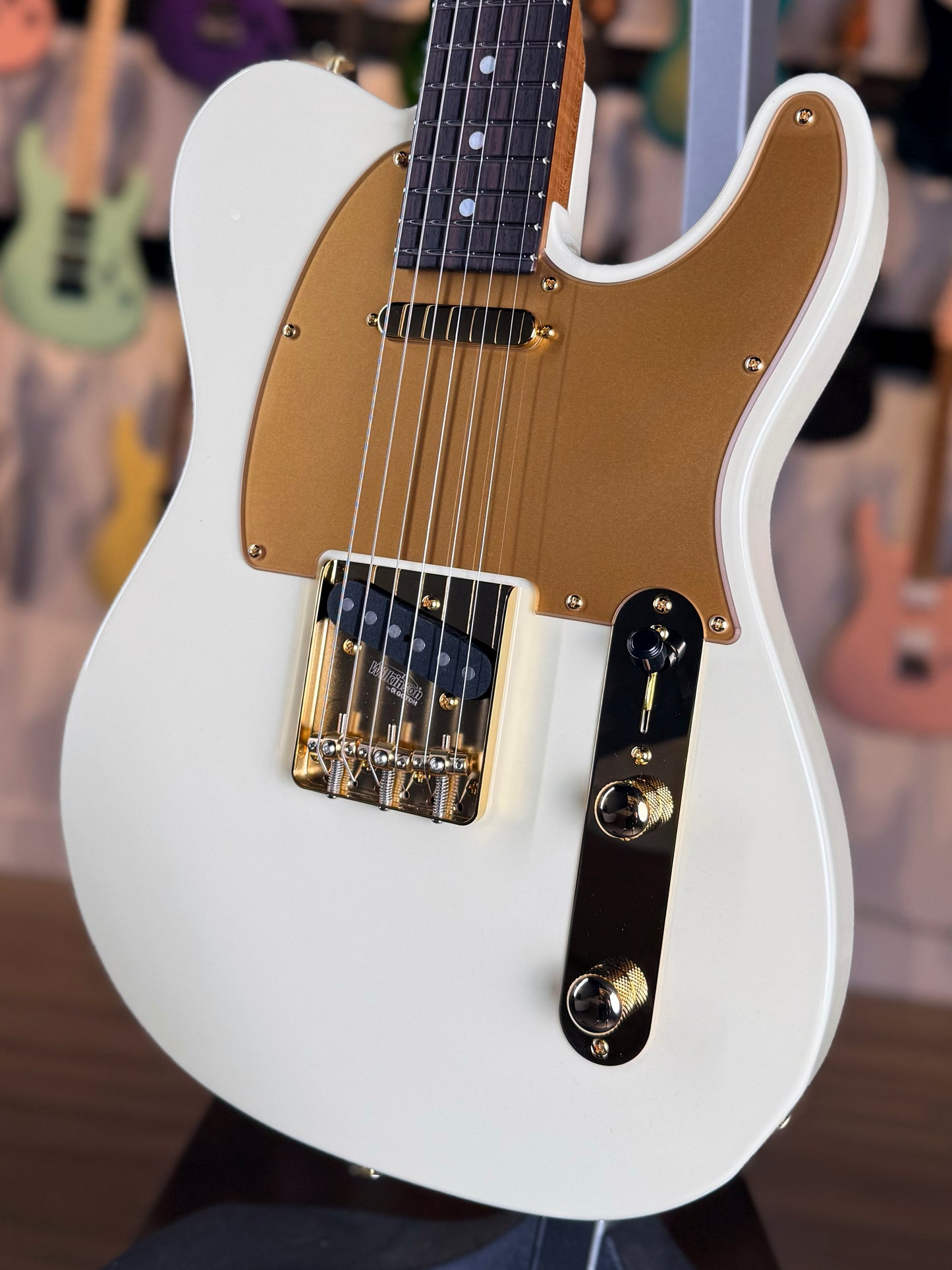 Suhr Mateus Asato Classic T Signature Series | 'MA' White