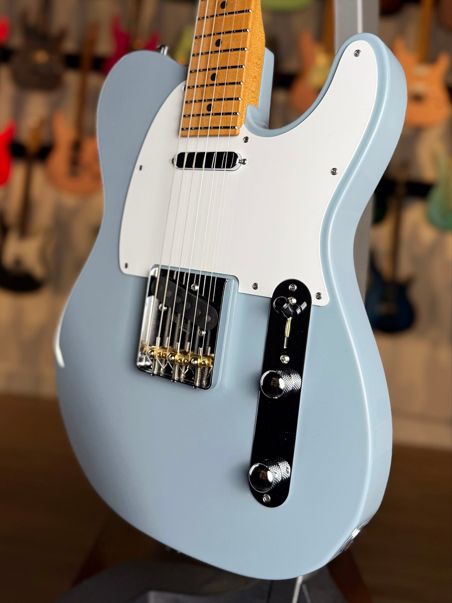 Suhr Classic T Custom Limited Edition | Stone Gray