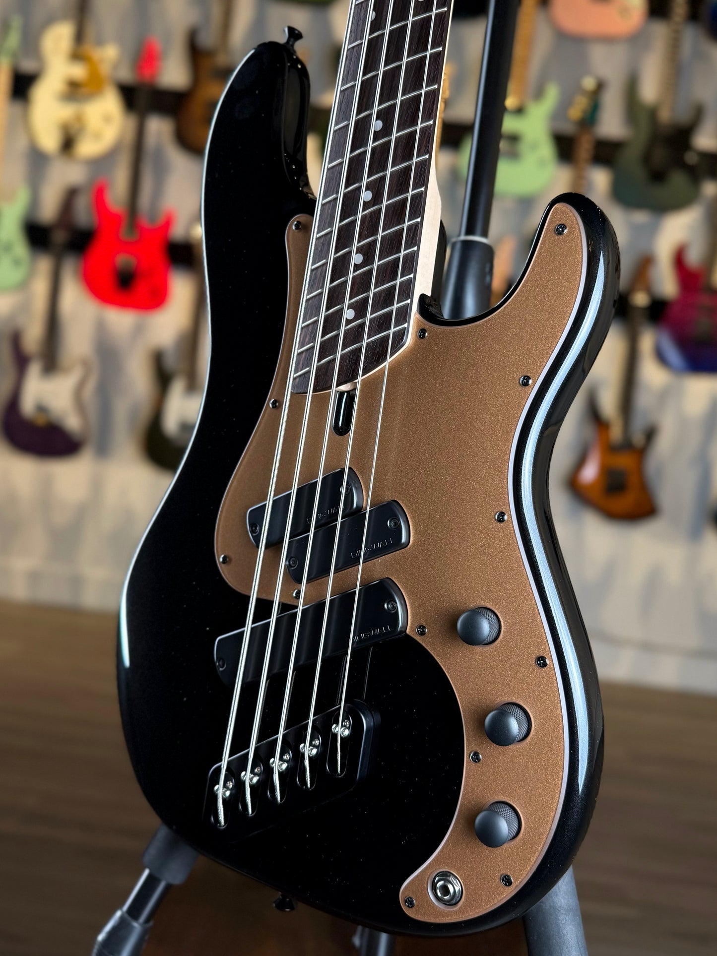 Dingwall Guitars SP1 5 String | Gloss Metallic Black